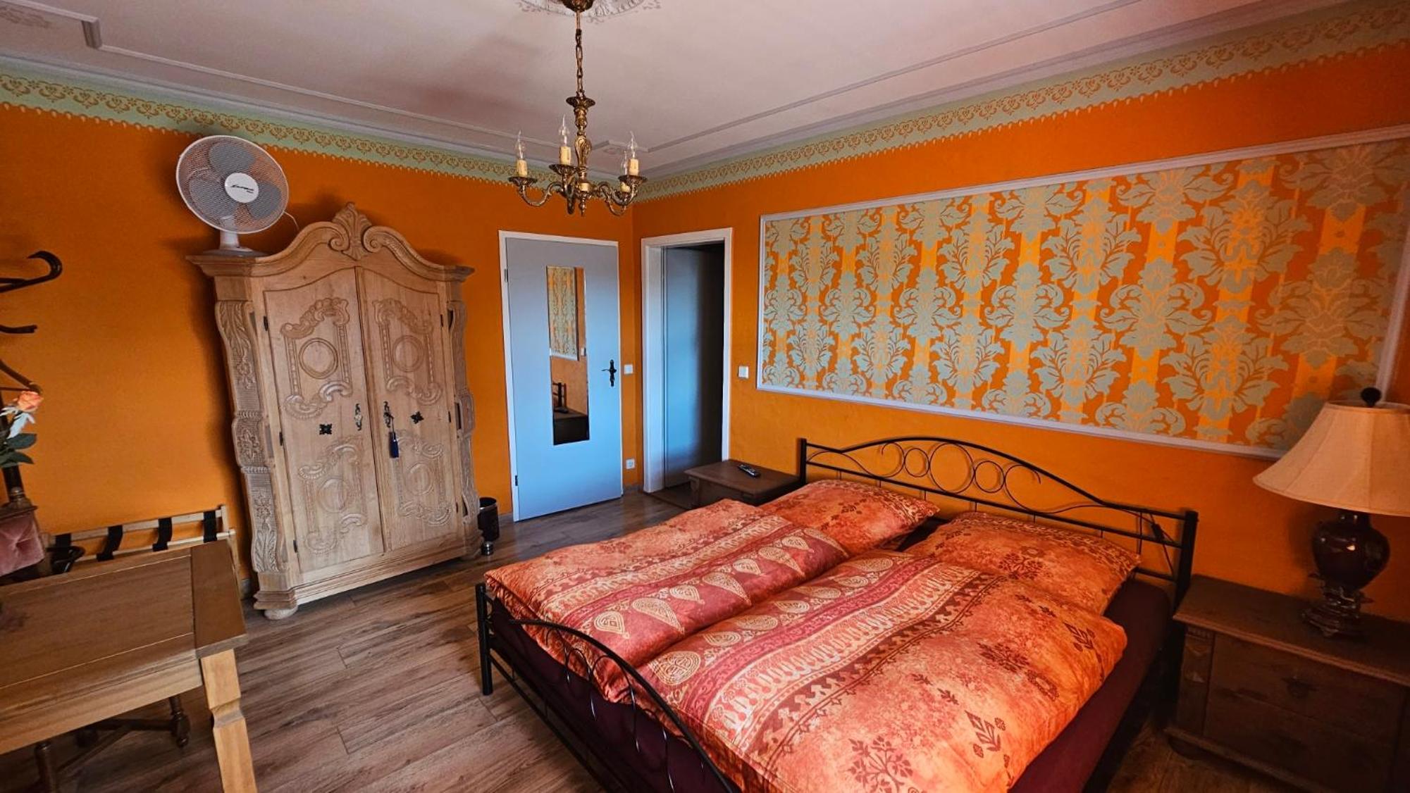 Double Room with Private Bathroom photo 1