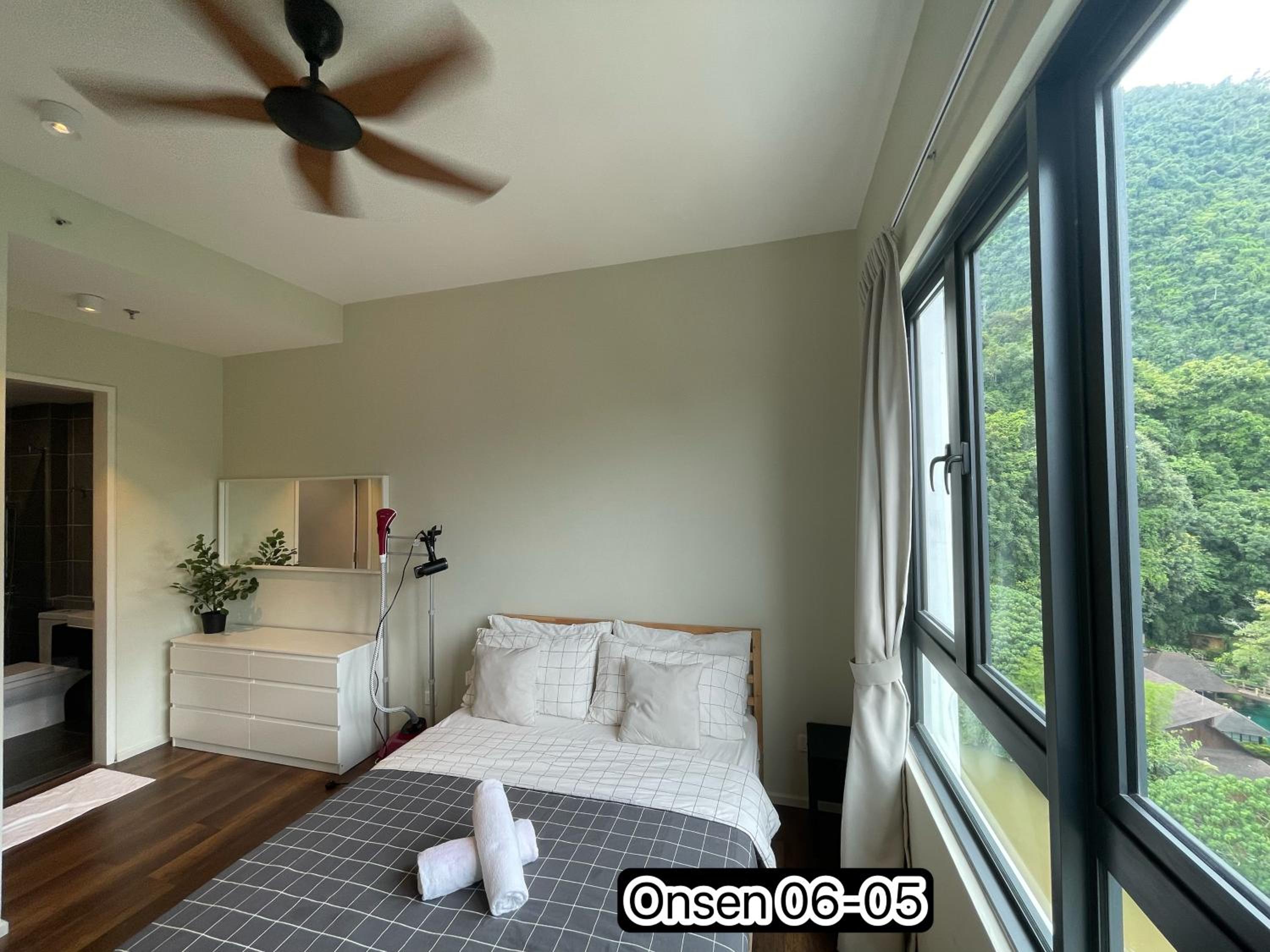 Two-Bedroom Apartment - Photo 3