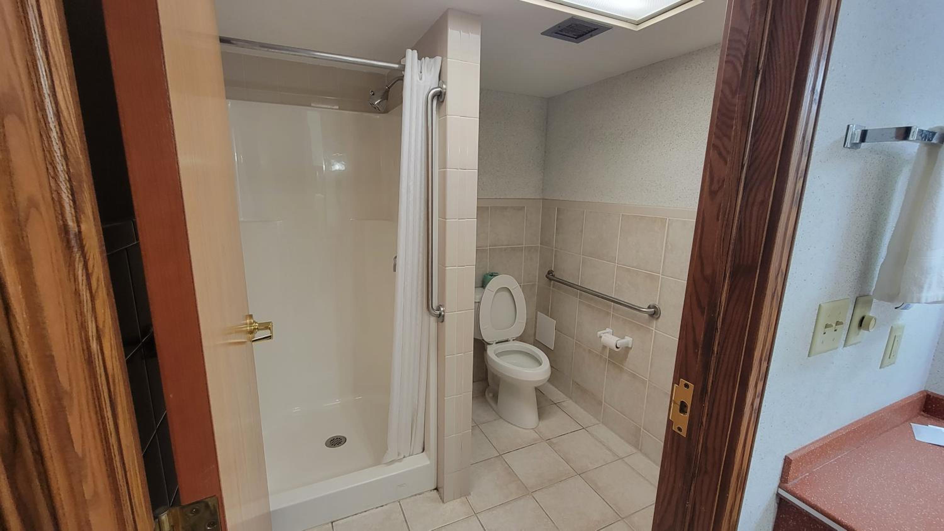 King Studio Suite - Non-Smoking - Photo 4