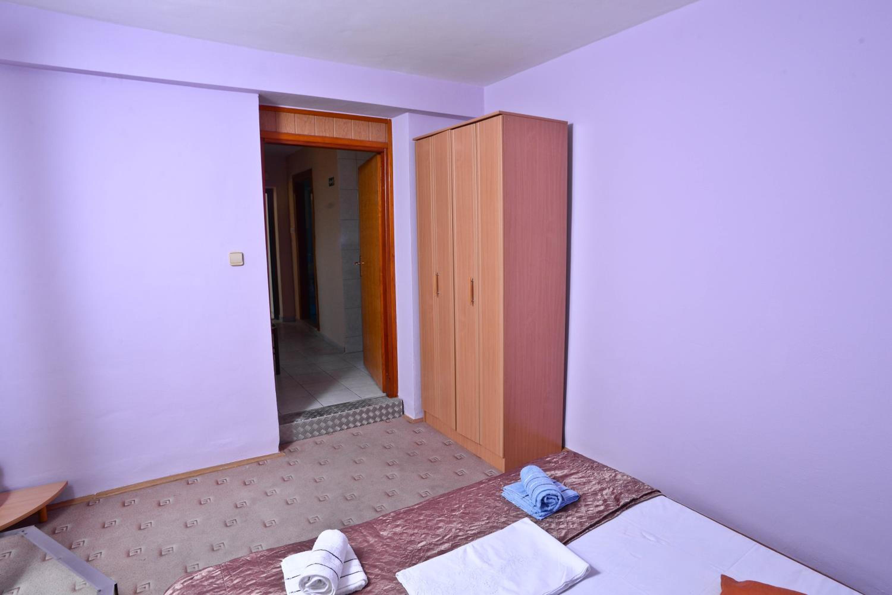 Two-Bedroom Apartment with Balcony and Sea View