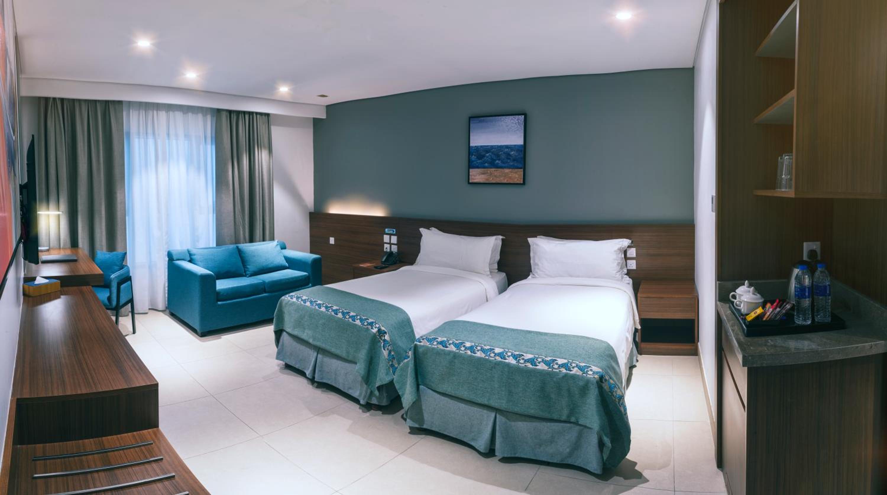 Deluxe Suite