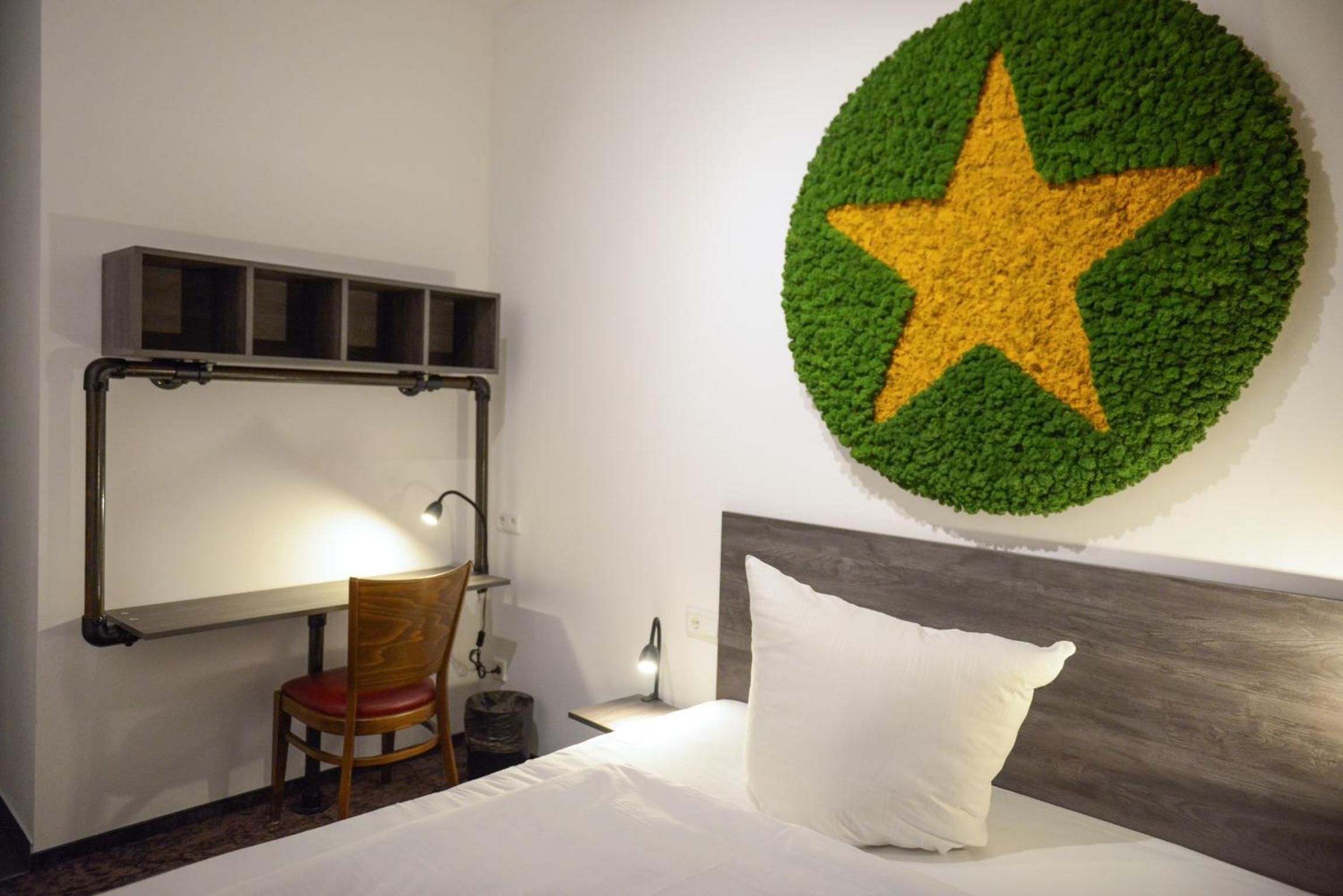Standard Single Room