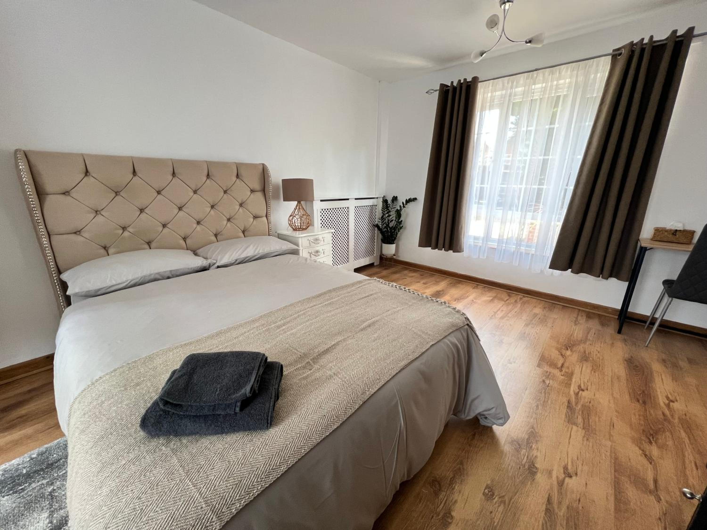 Double Room With Shared Bathroom photo 3