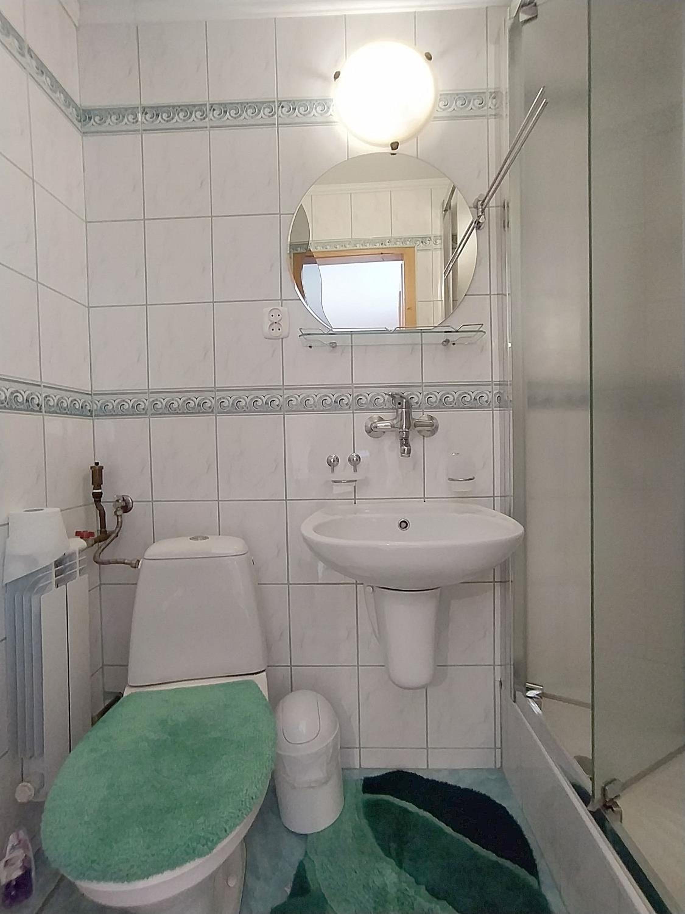 Quadruple Room with Private Bathroom - Photo 2