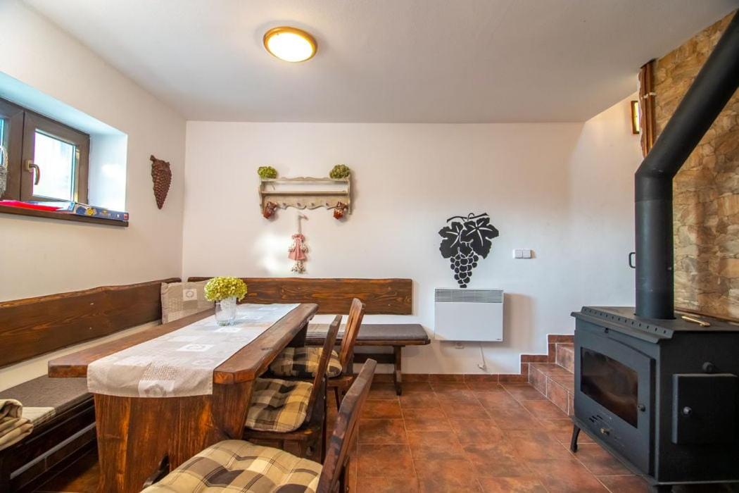 Two-Bedroom House photo 2