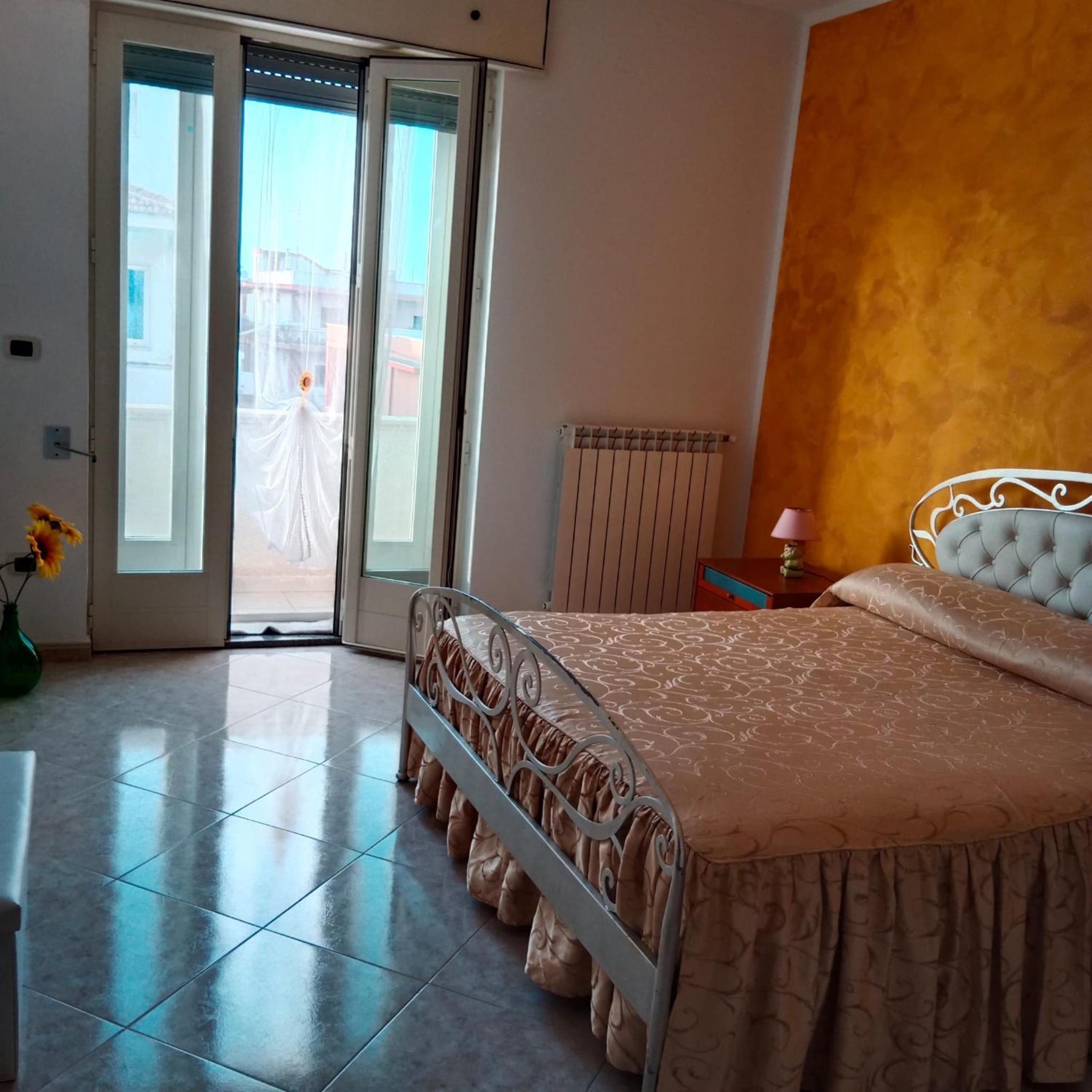 Apartment with Balcony photo 1