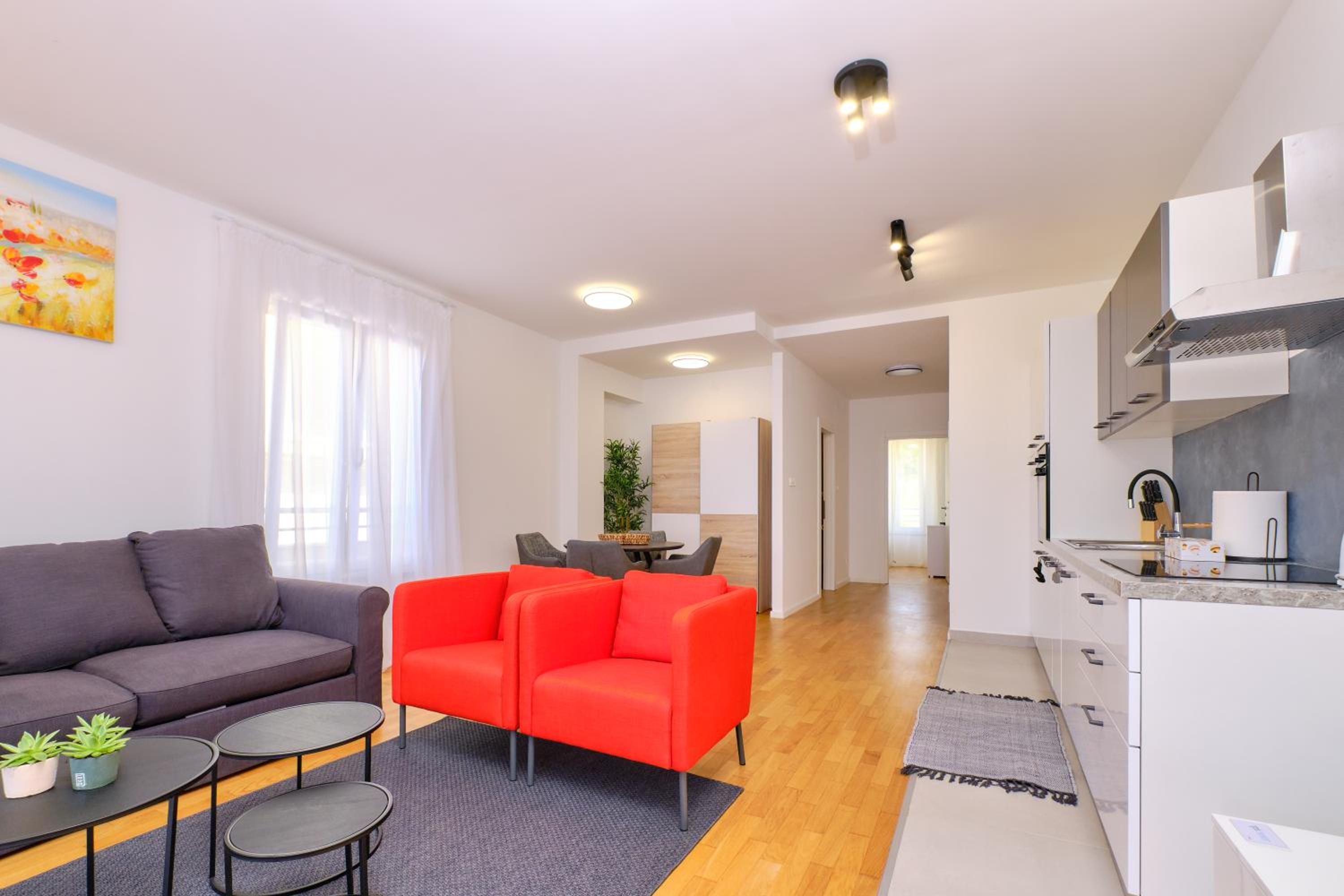 One-Bedroom Apartment