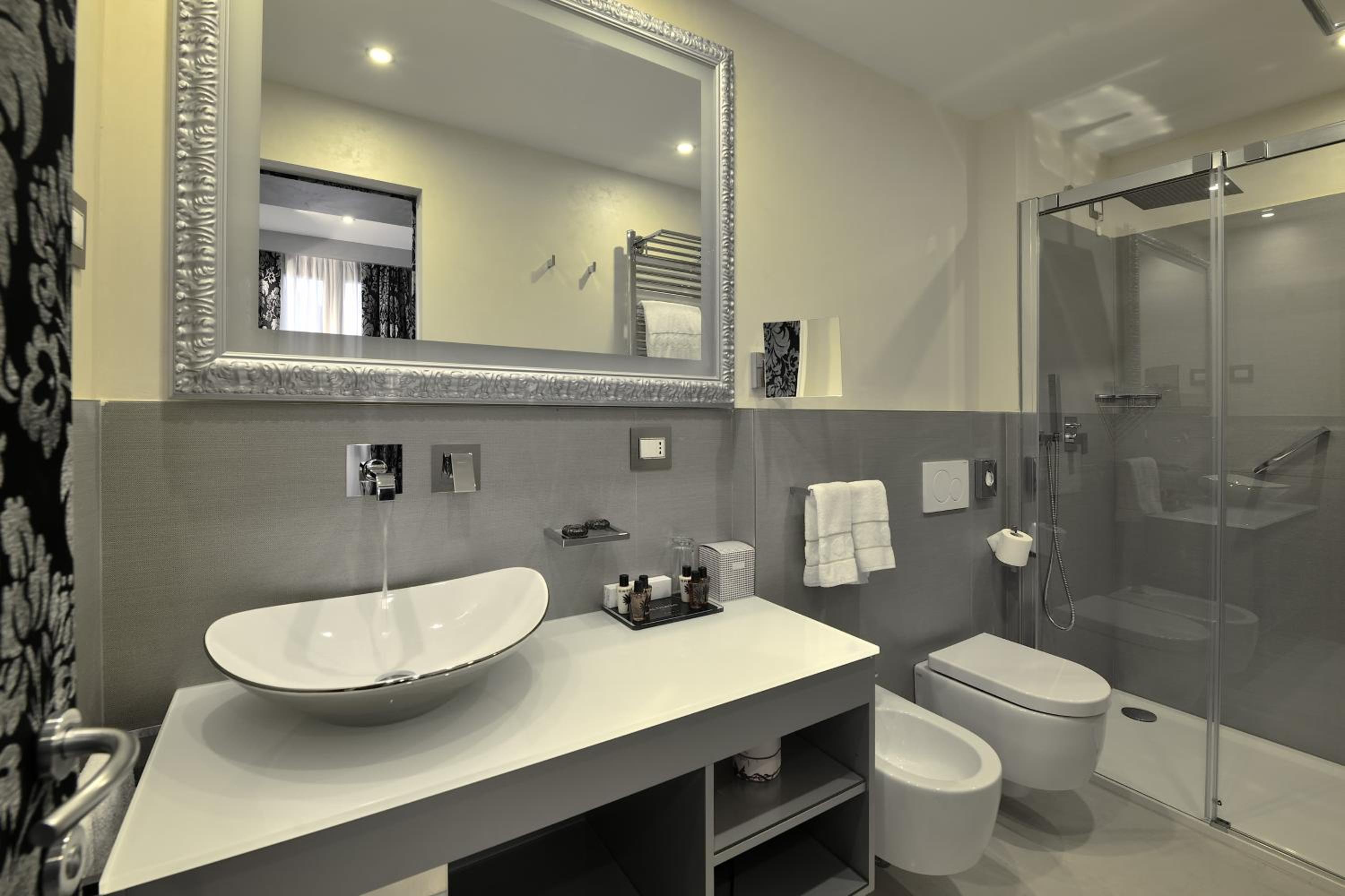 Junior Suite thumbnail 5