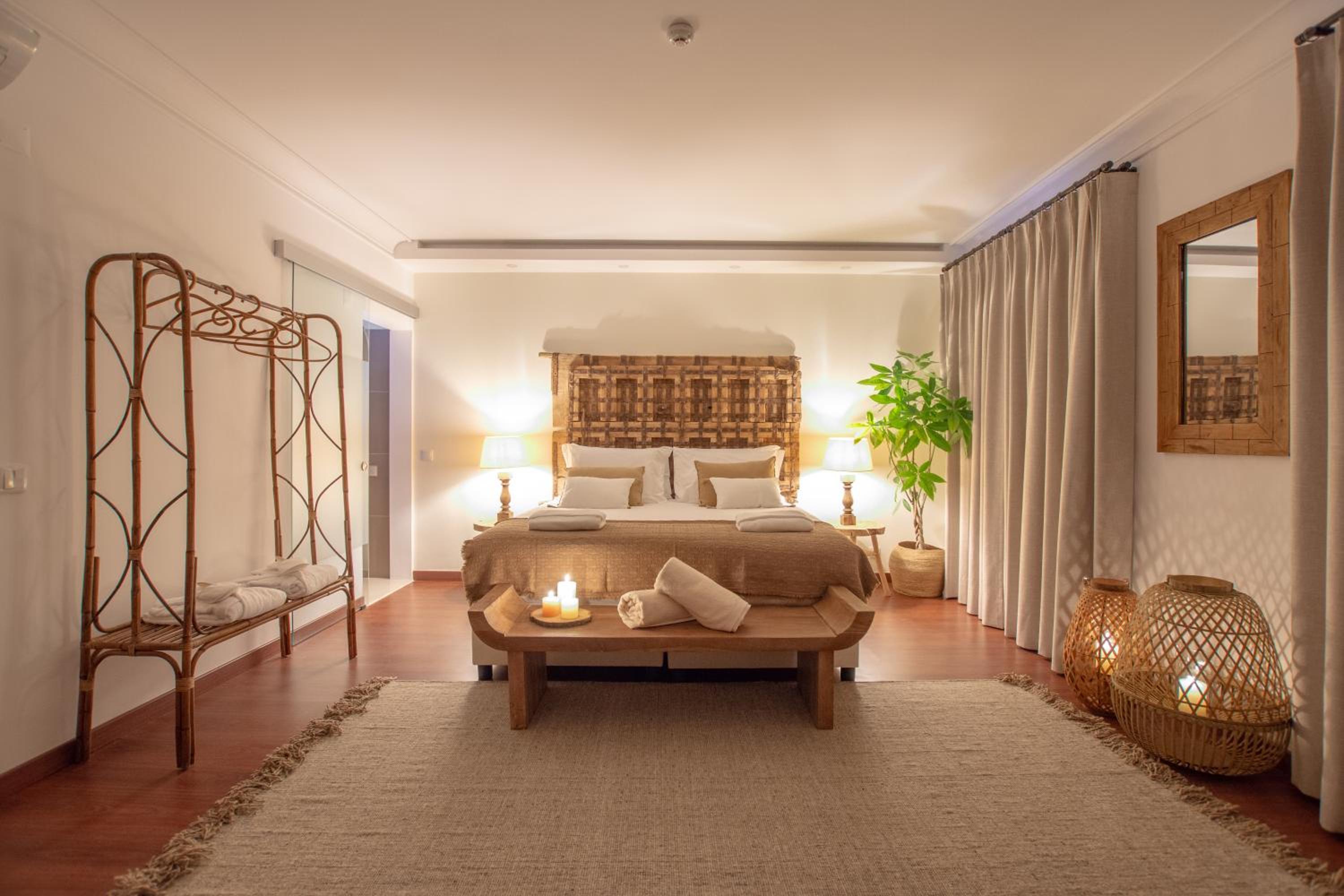 Suite with Pool View photo 1