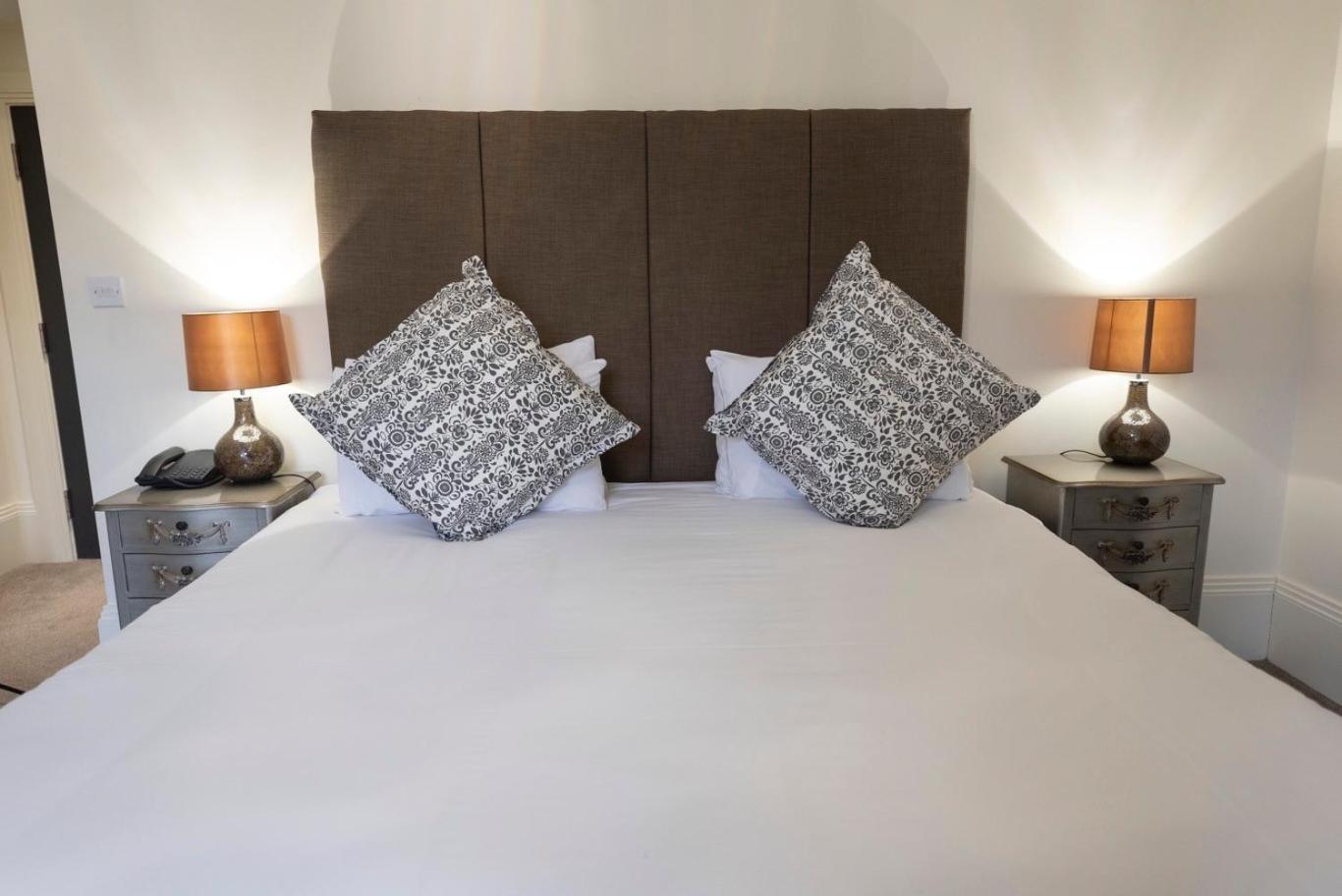 Superior King Room photo 2