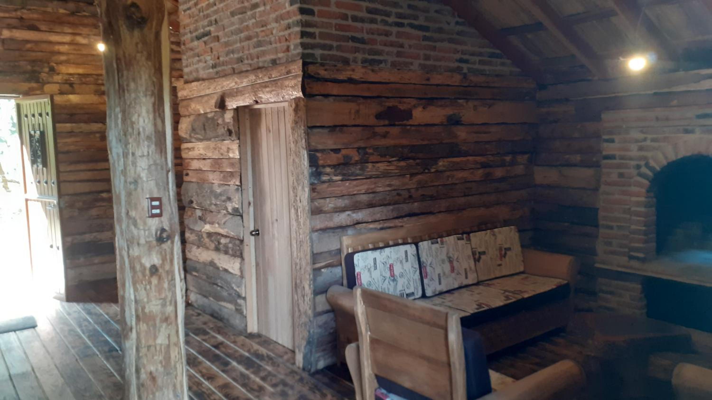 Three-Bedroom Chalet photo 1
