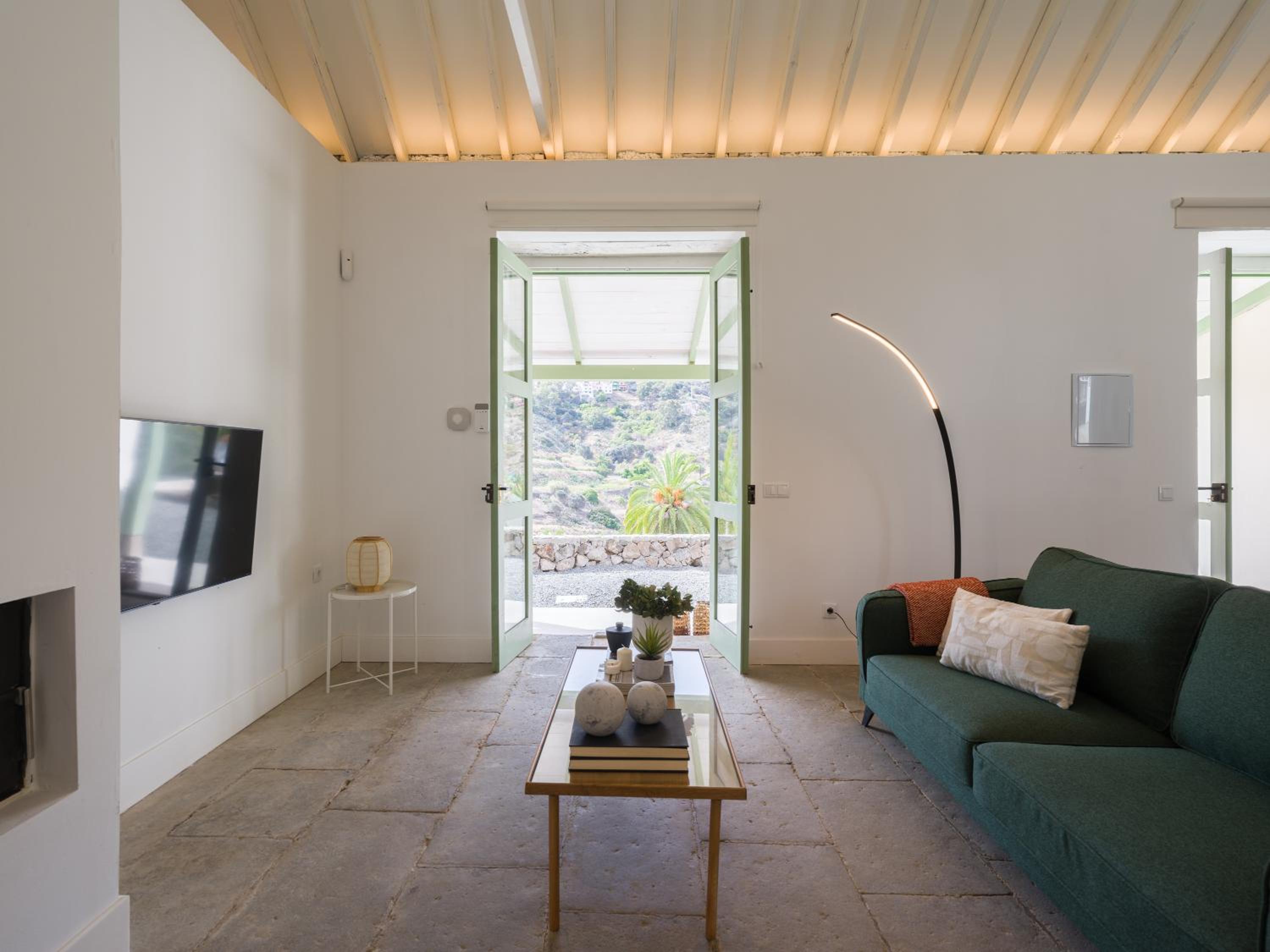 Superior Apartment photo 2