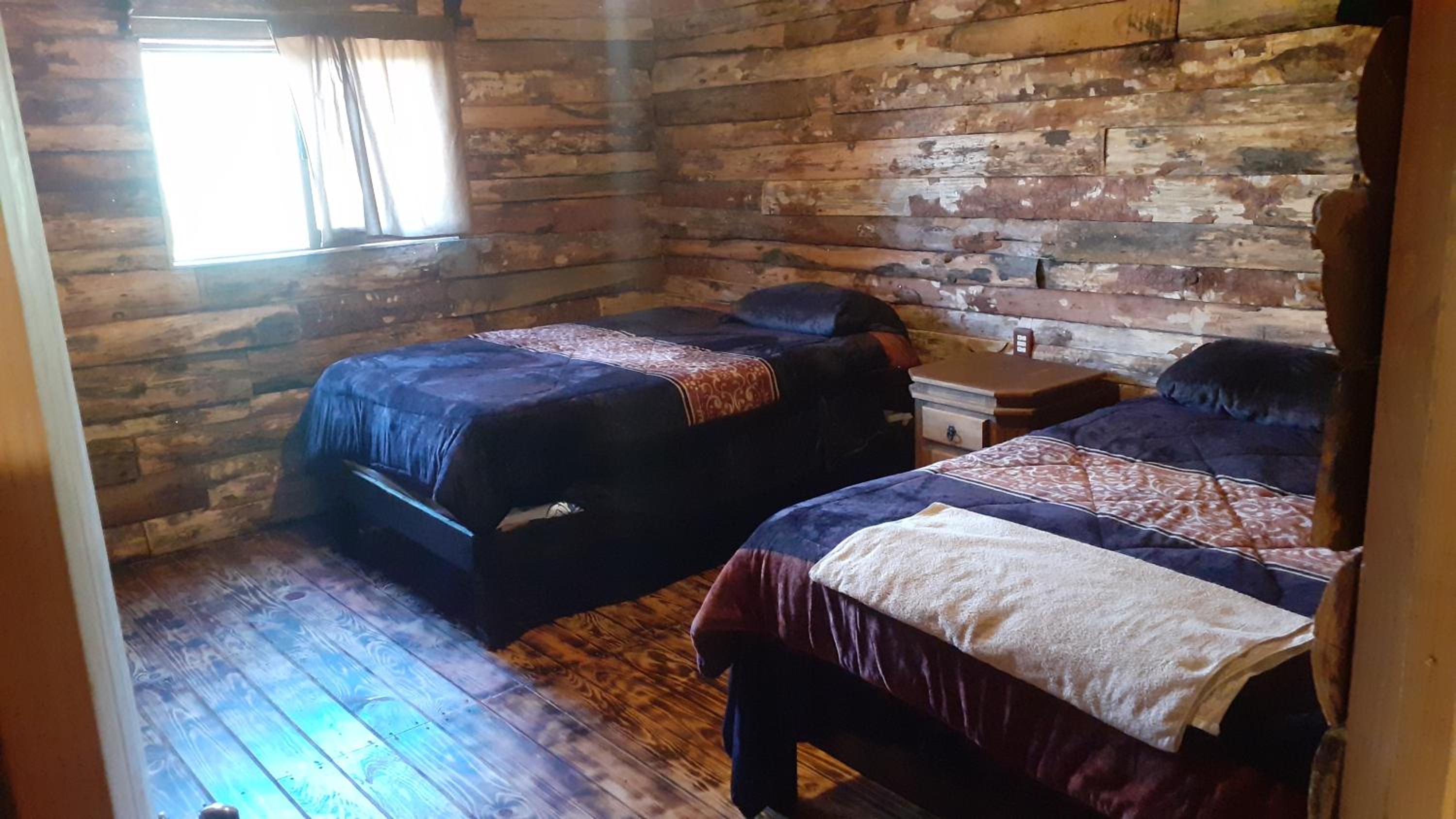 Three-Bedroom Chalet photo 3