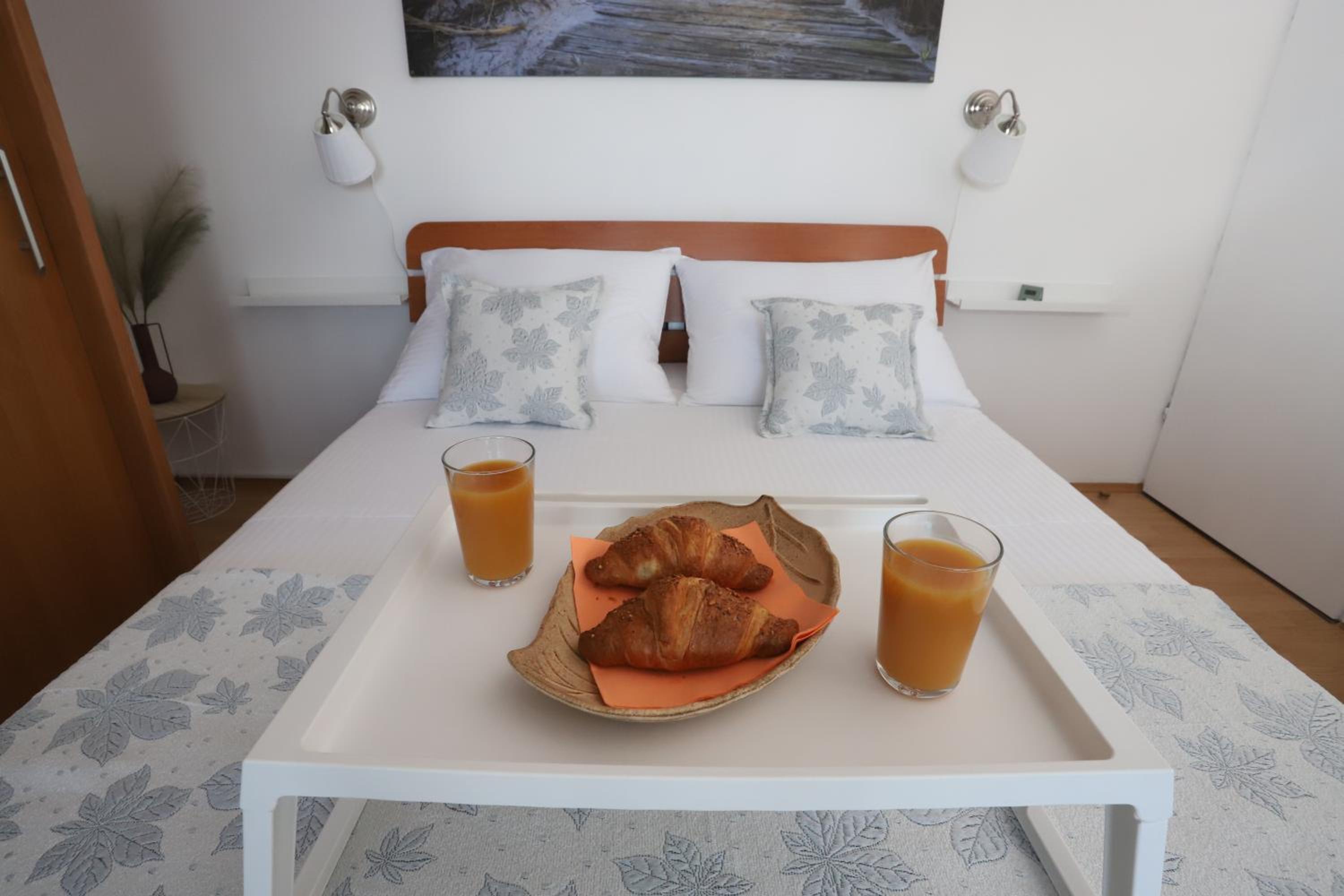 Apartment with Sea View photo 2