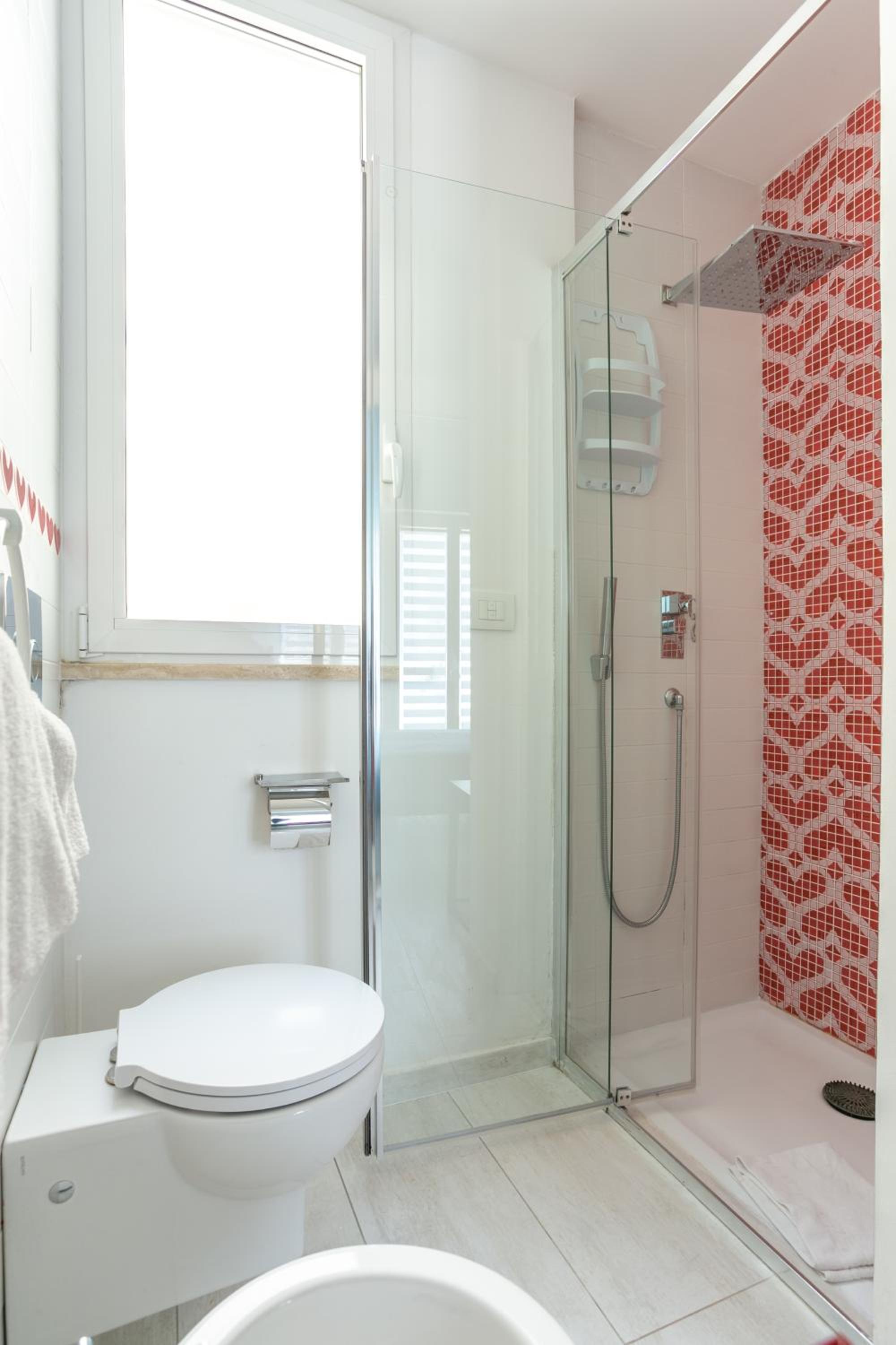 Superior Double or Twin Room with City View - Photo 59