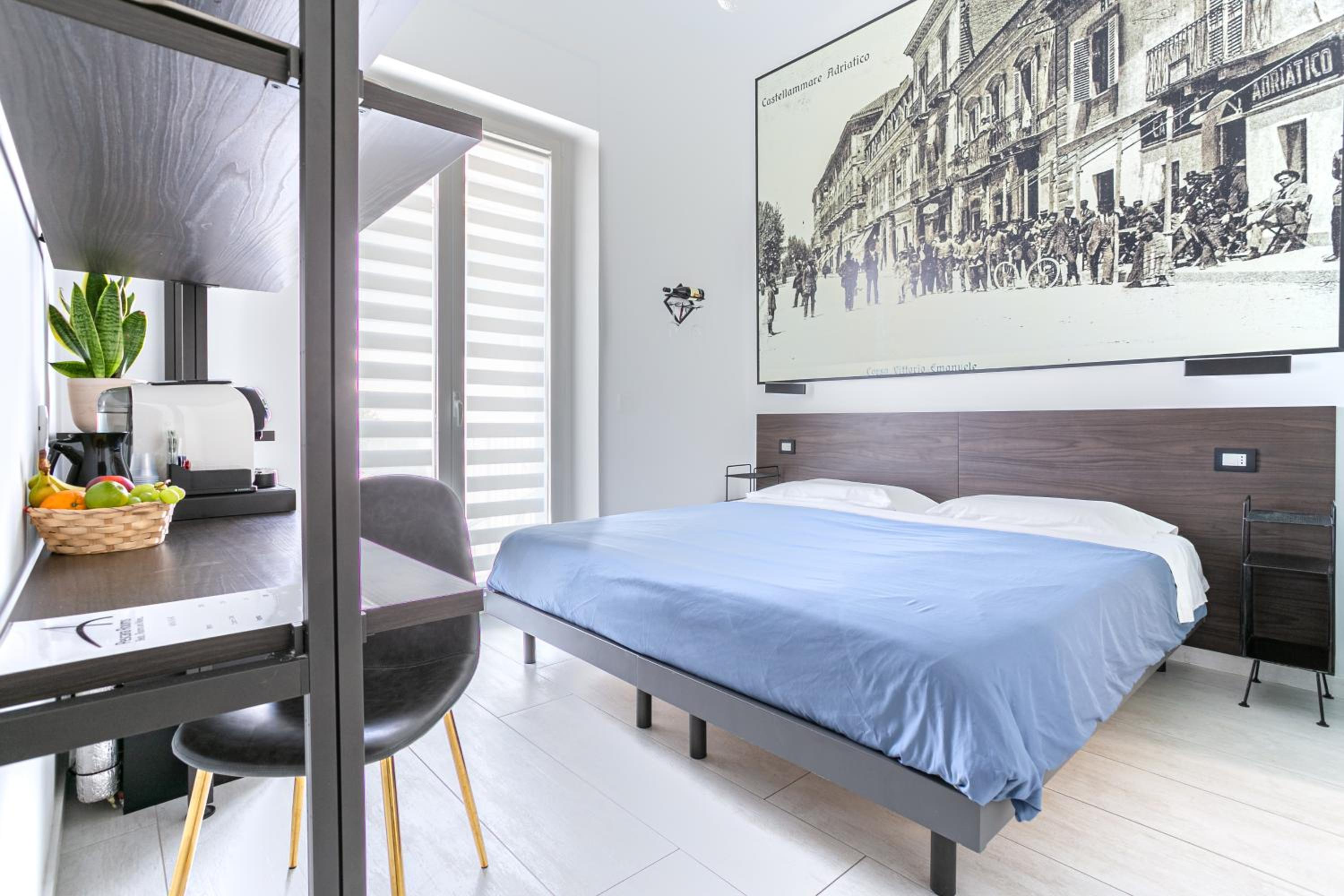 Superior Double or Twin Room with City View - Photo 1