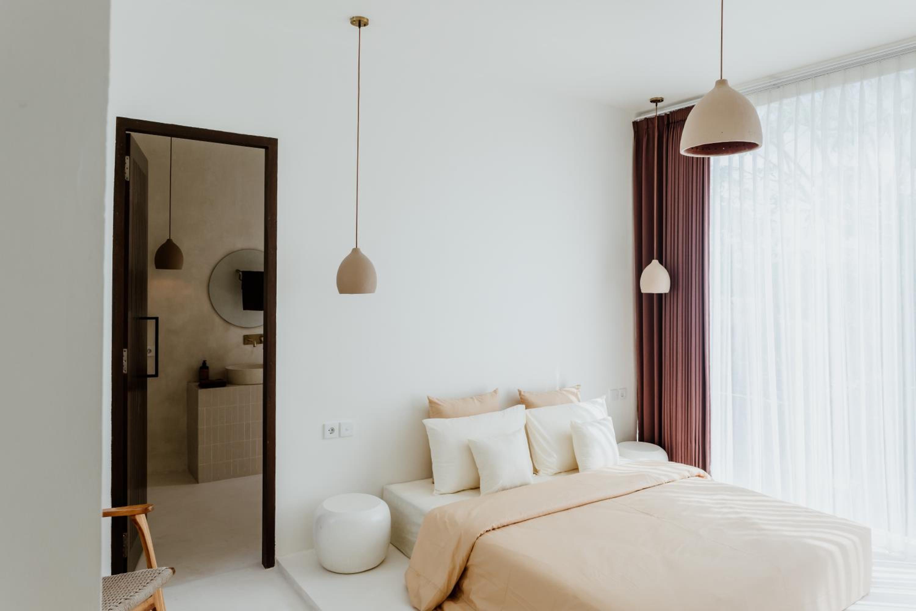 Deluxe Double Room with Balcony - Photo 1