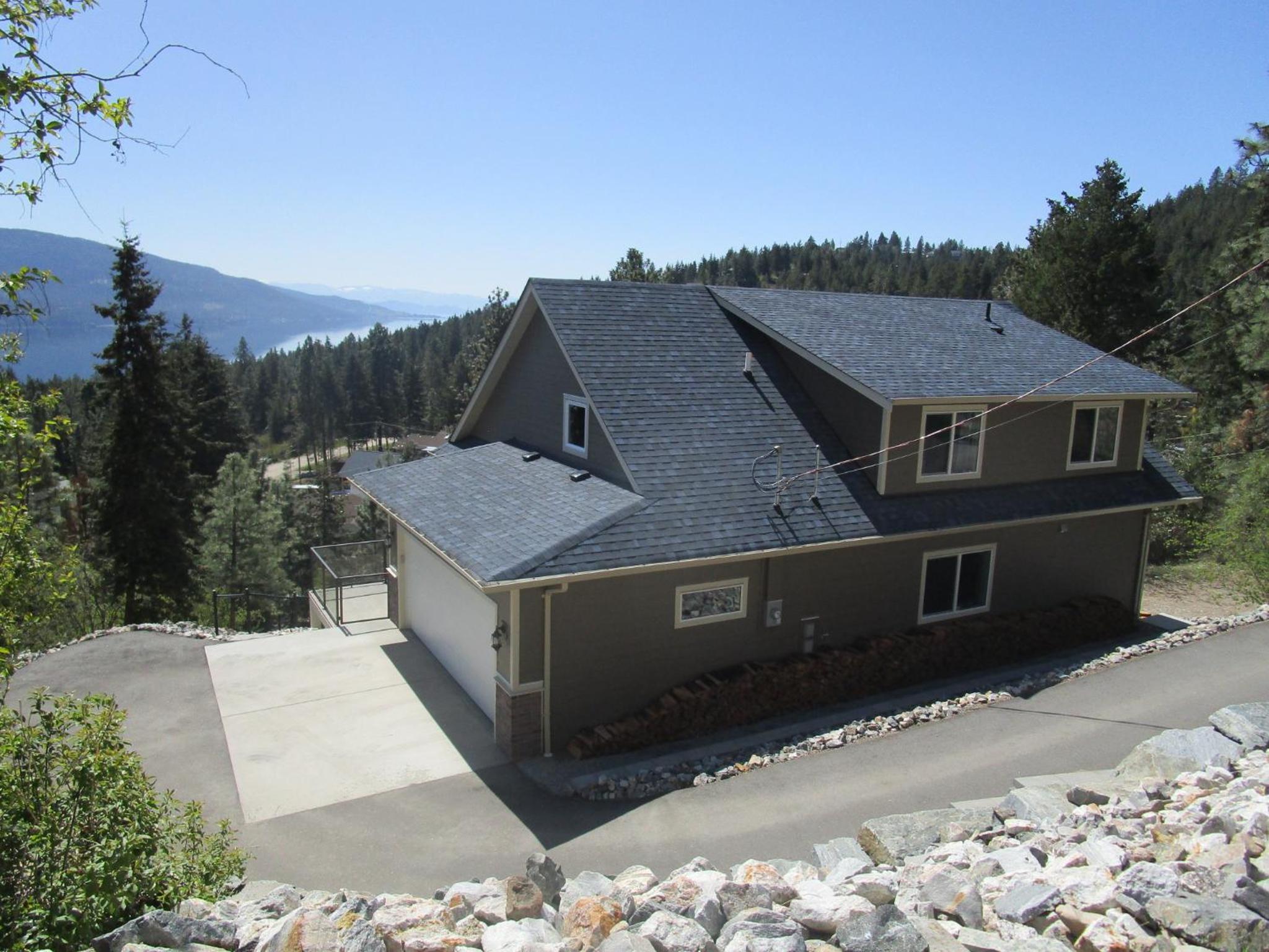 Suite with Lake View photo 1
