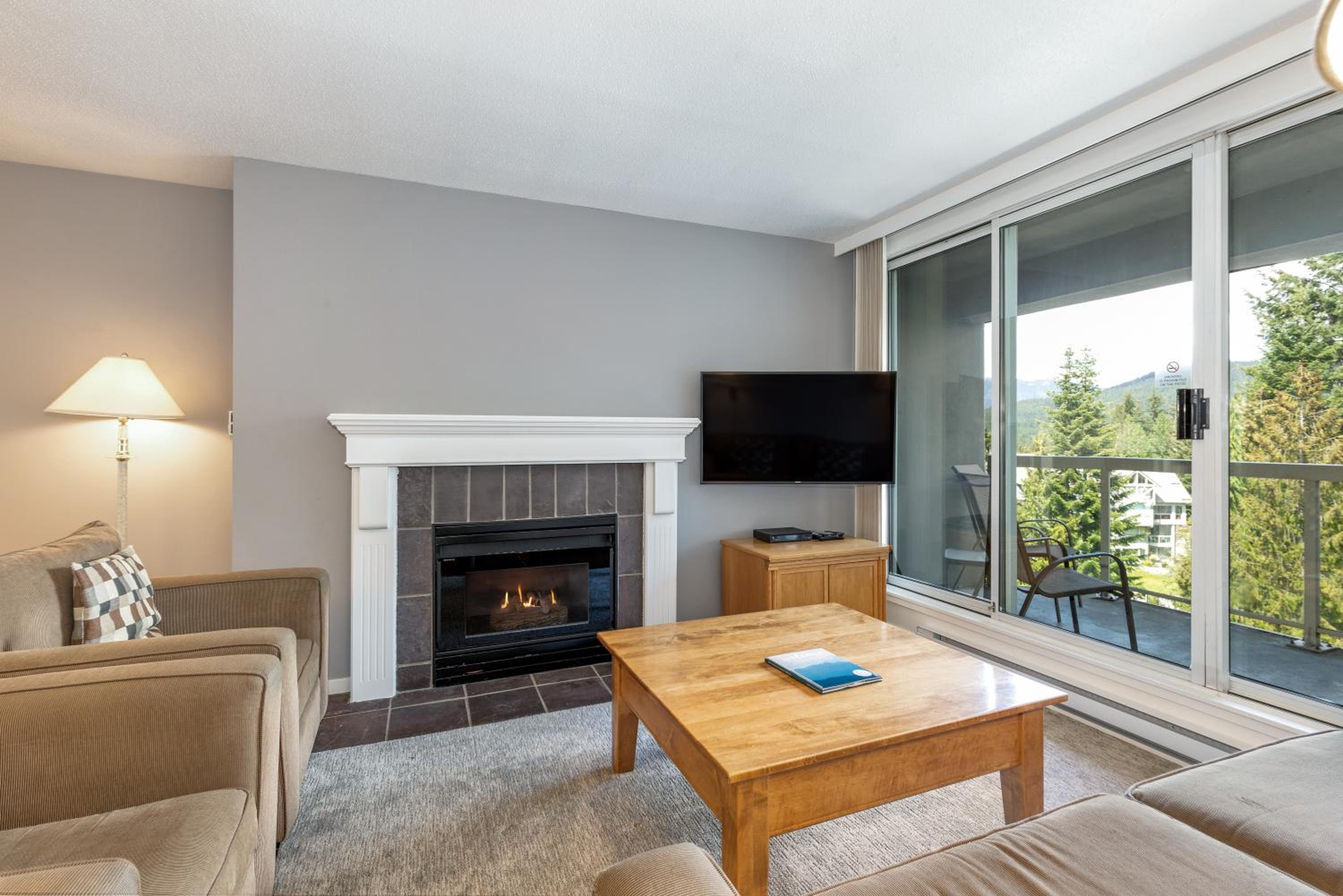 Three-Bedroom Apartment (Unit 611)