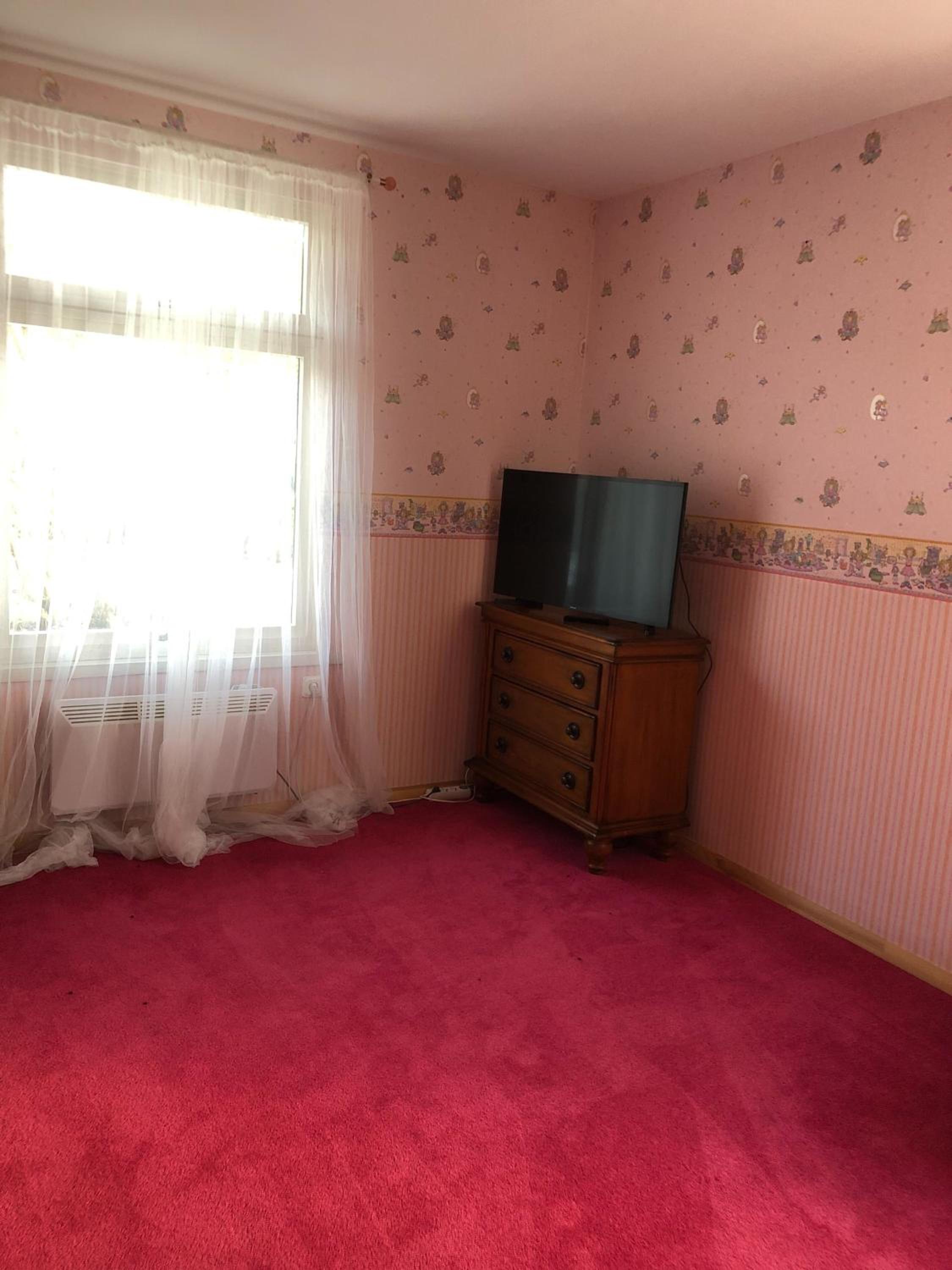 Two-Bedroom House - Photo 52