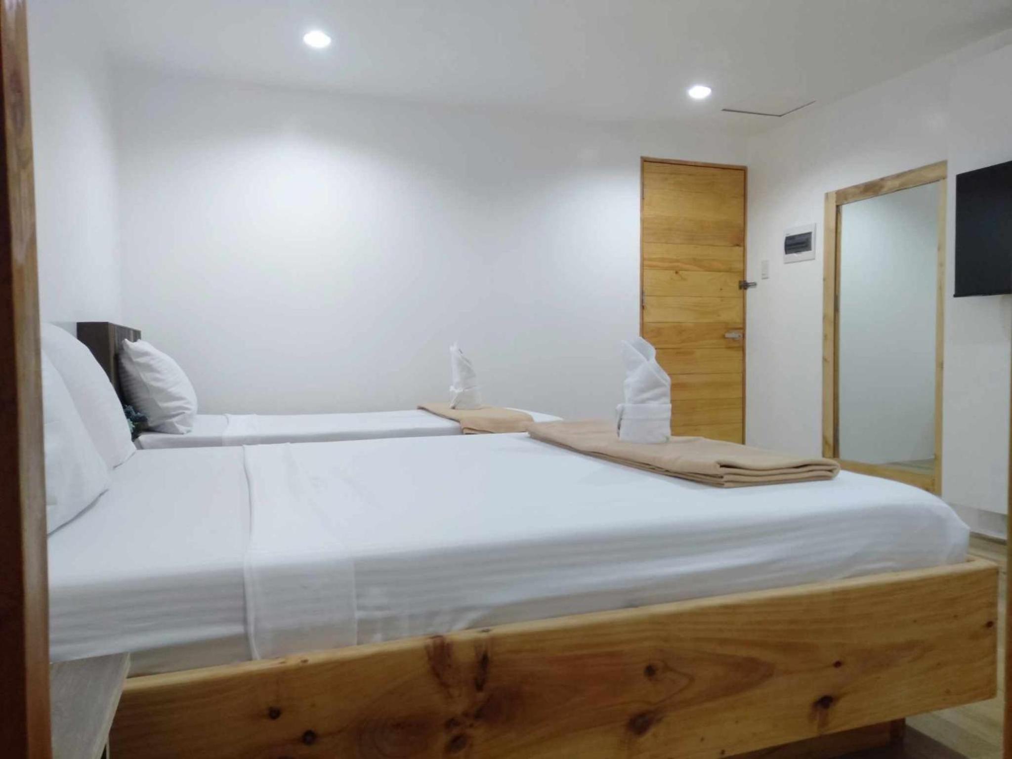 Deluxe Double Room - Photo 5