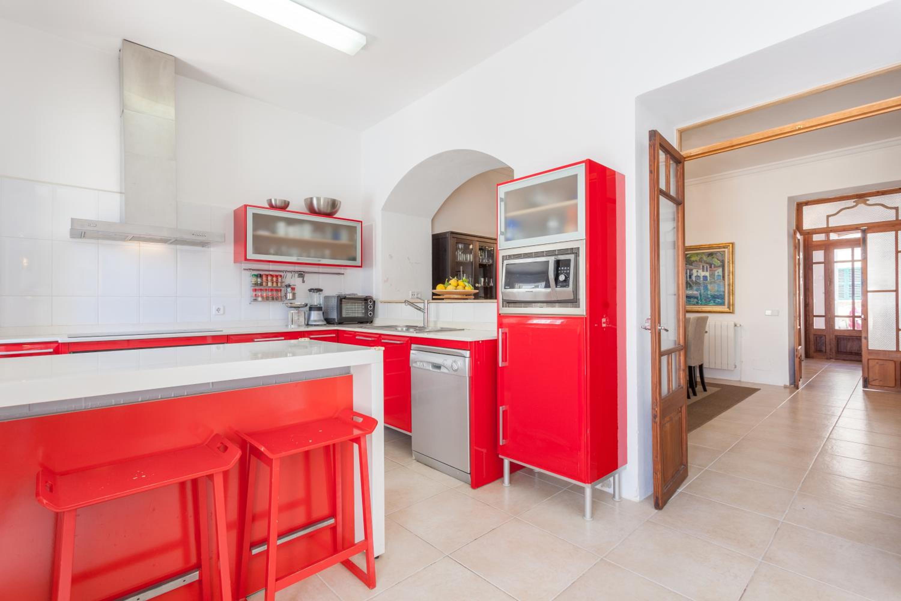 Five-Bedroom Villa photo 3