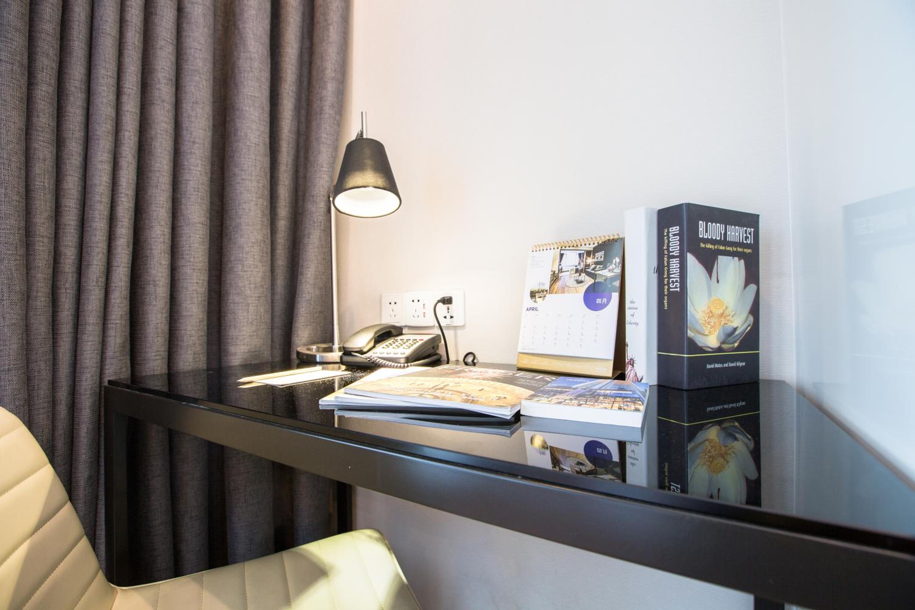 Two Bedroom Deluxe Apartment (with 2 breakfast) photo 3