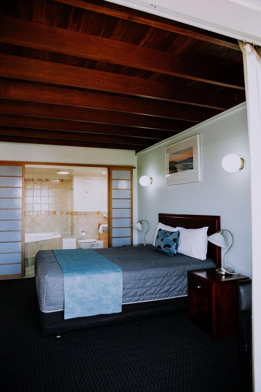 Two-Bedroom Apartment with Ocean View photo 1