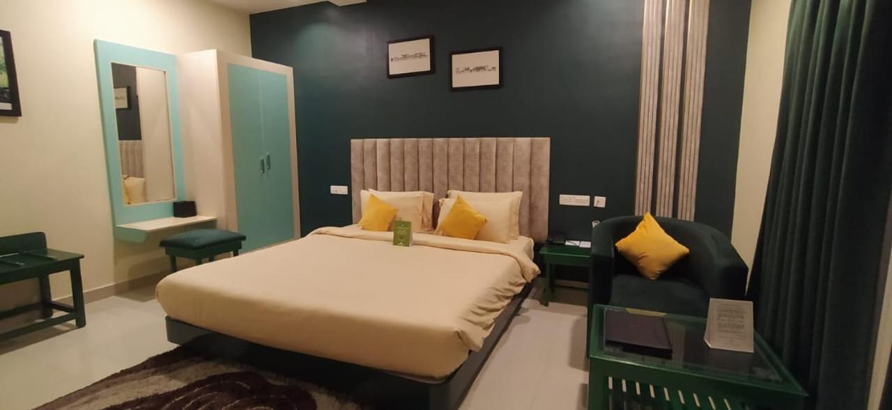 Deluxe Double Studio - Photo 1