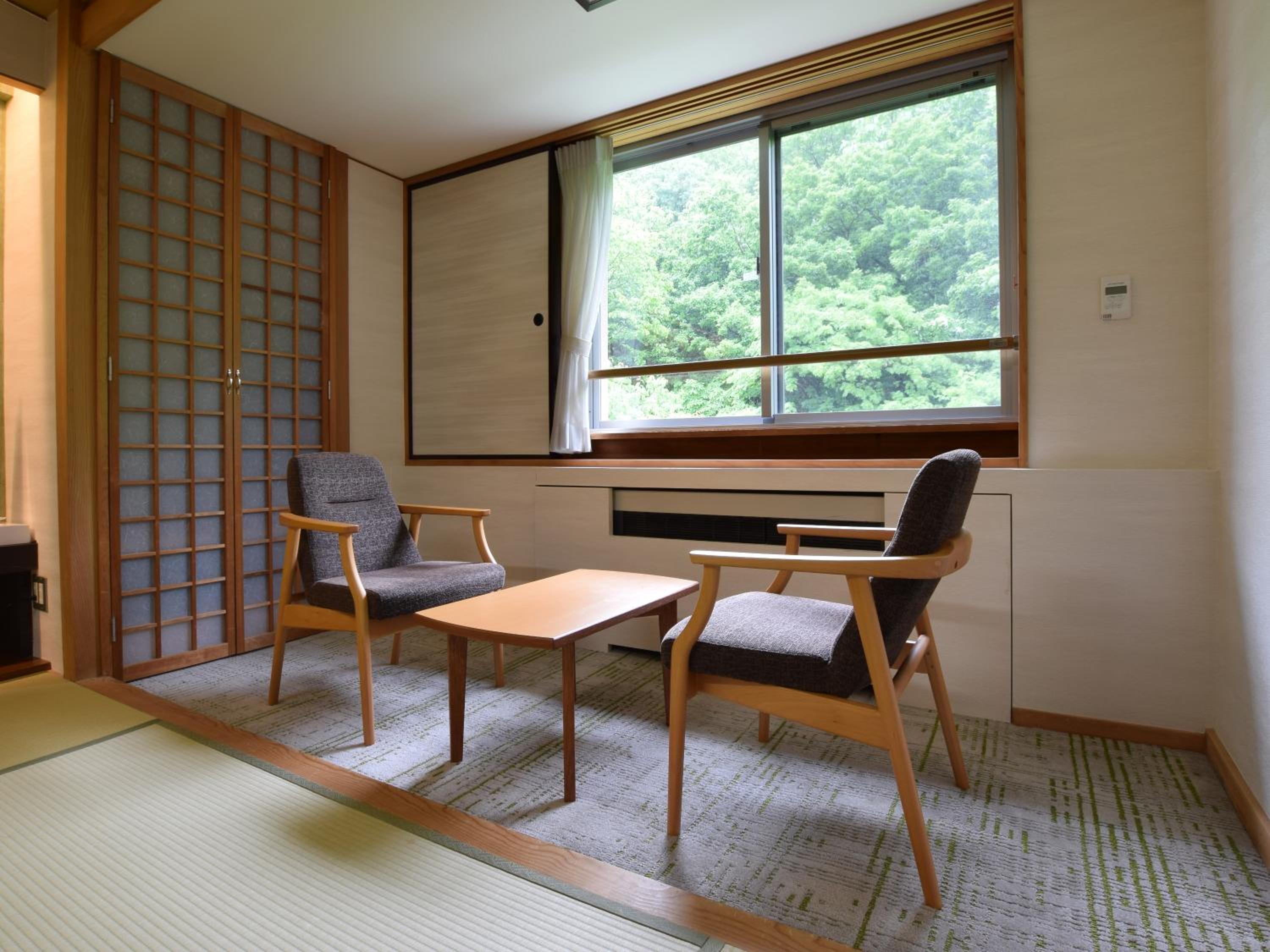 Superior Japanese-Style Room-South BLD - Photo 2