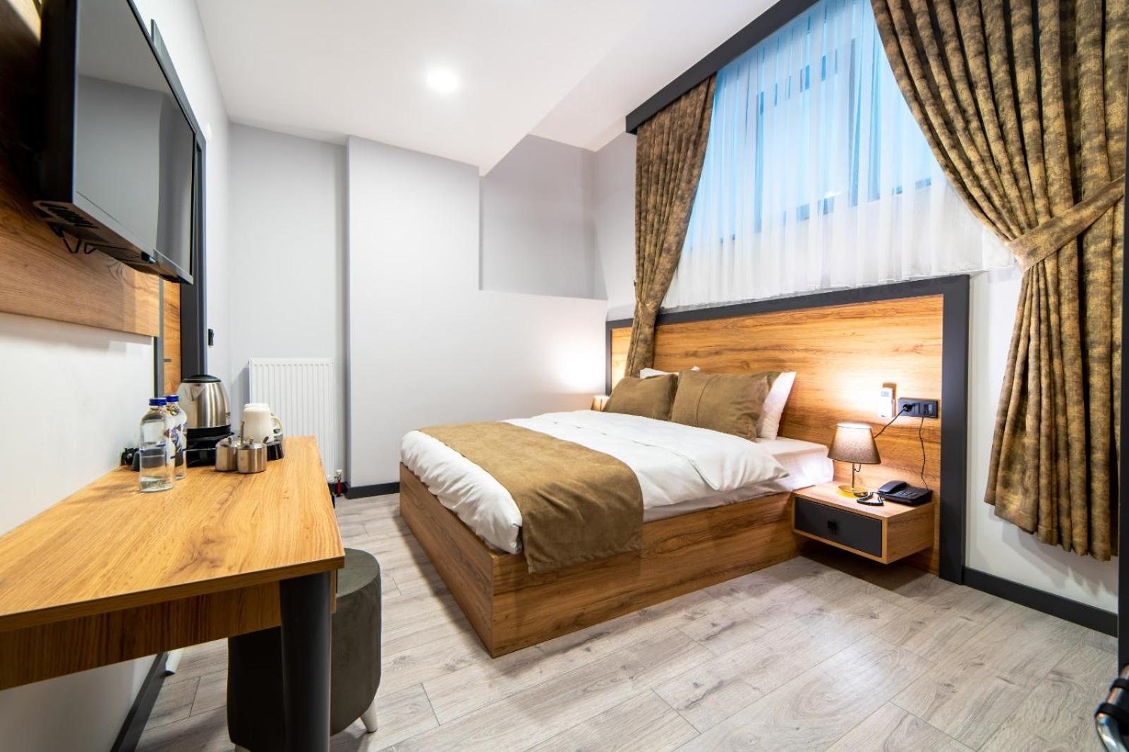 Standard Double Room photo 3