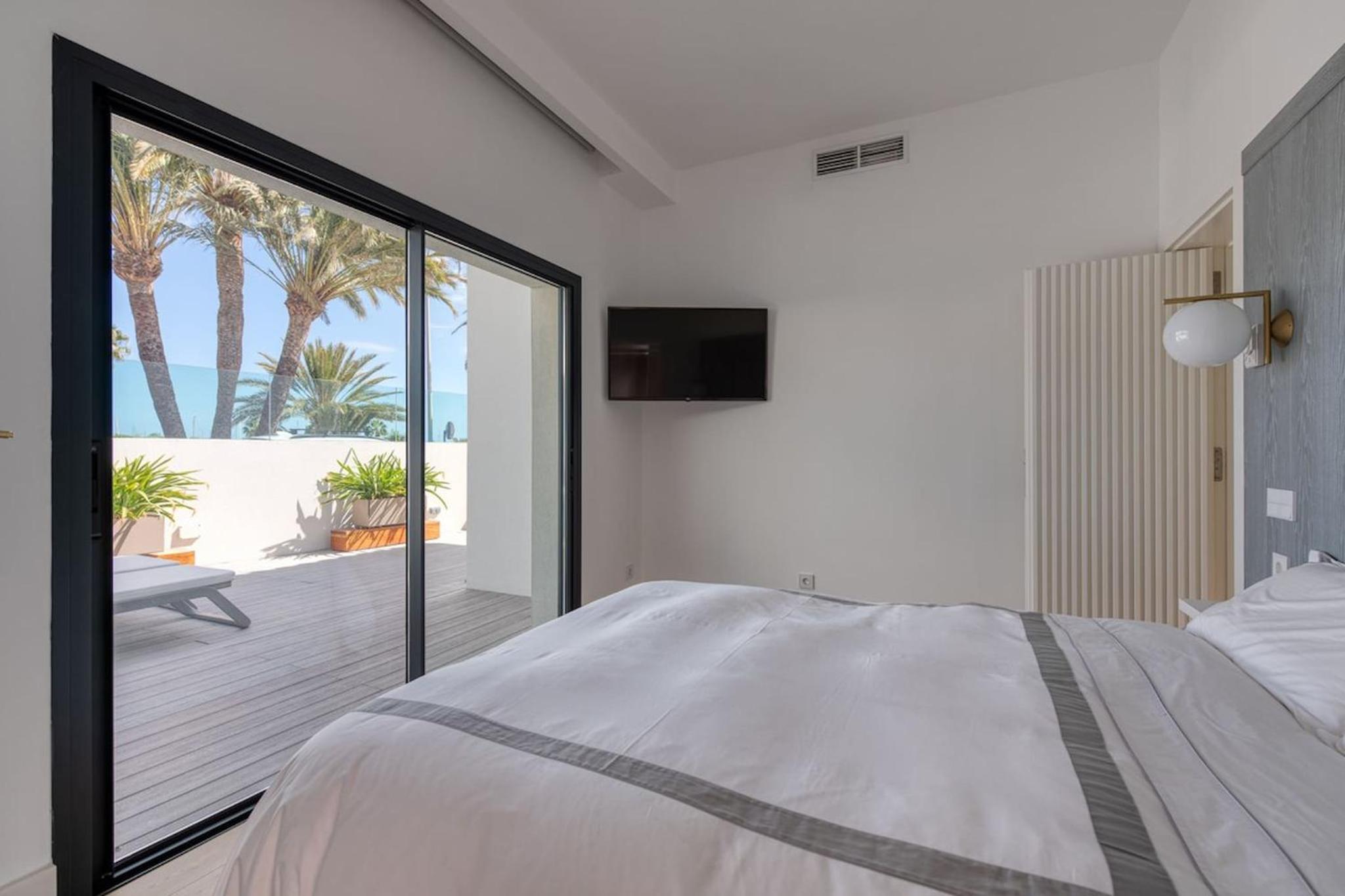 Deluxe Villa