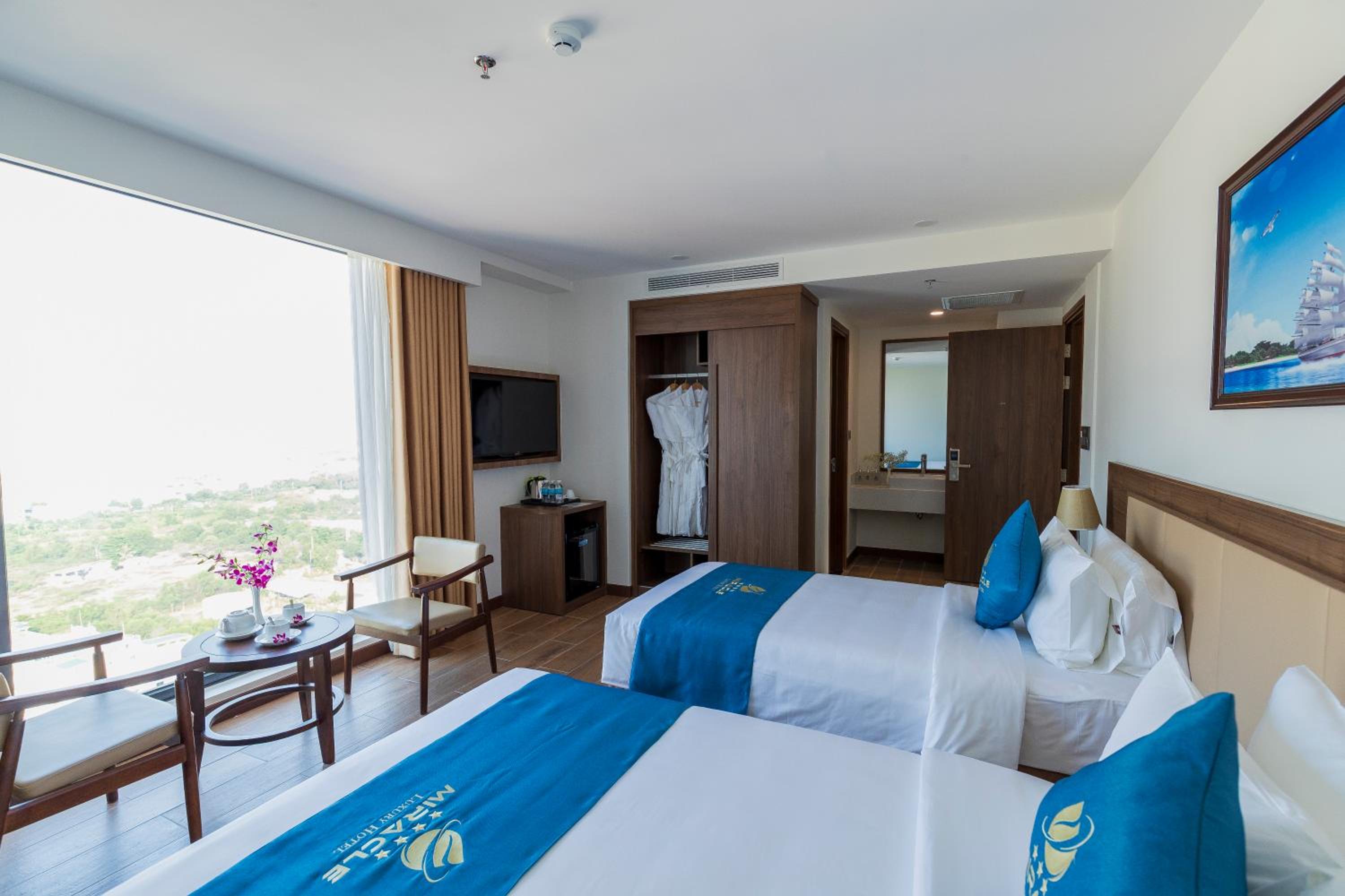 Superior Triple Room