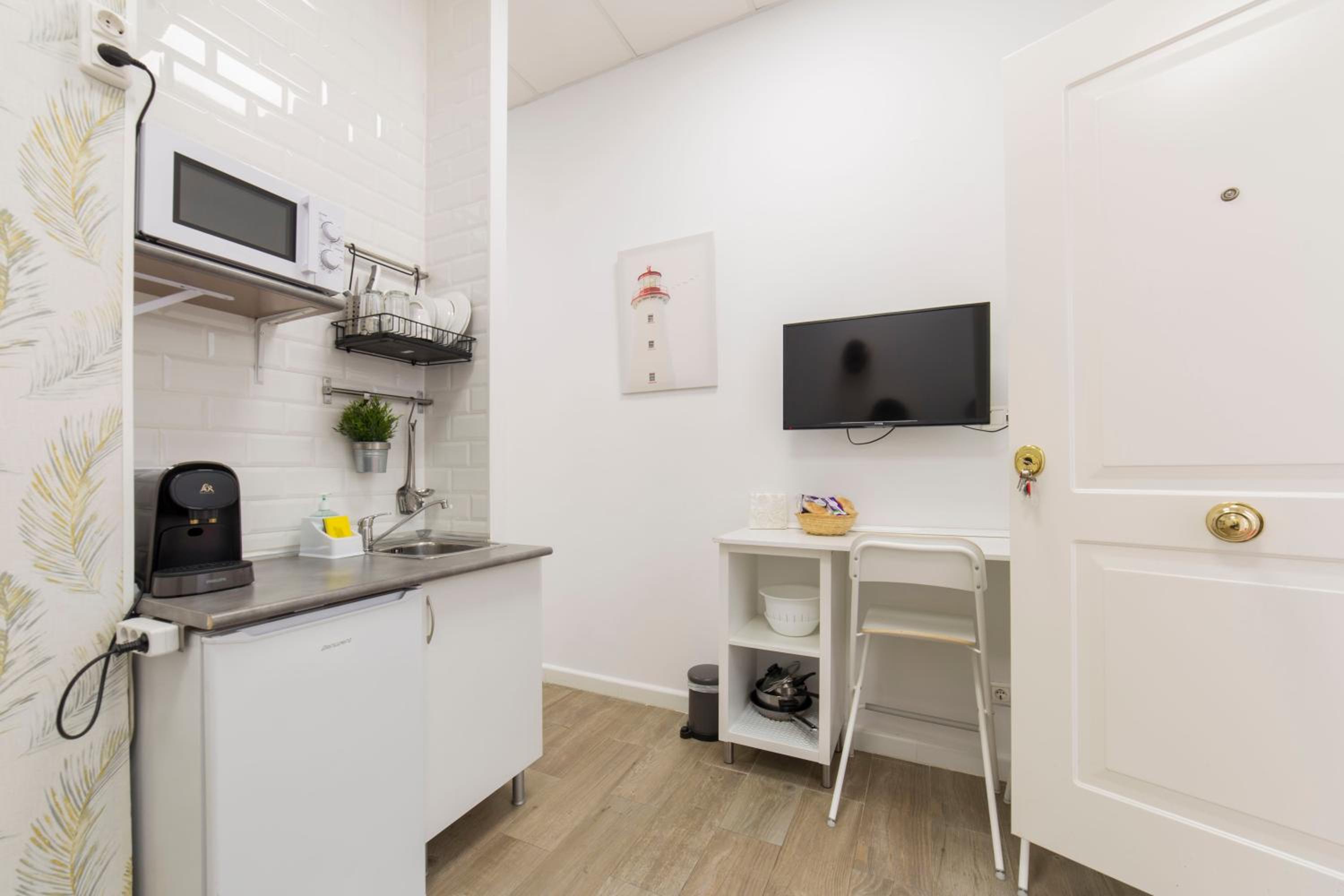 Family Studio - Photo 7