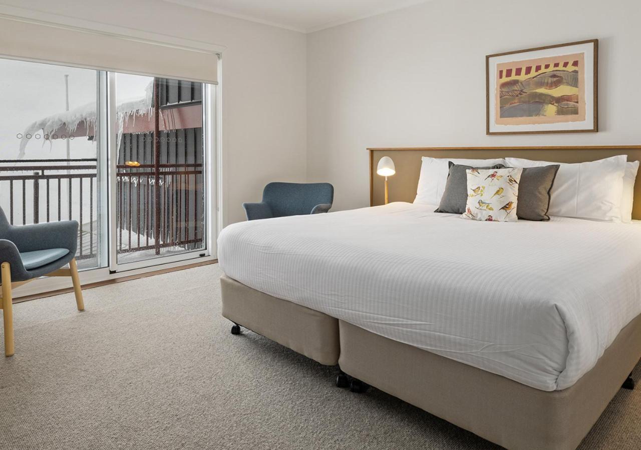 King Room with Balcony