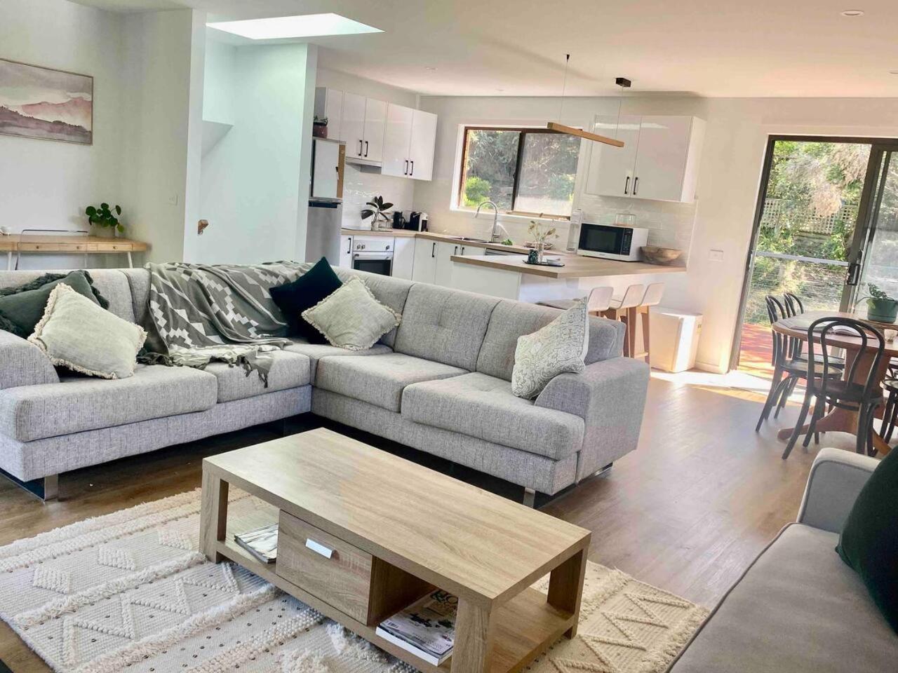 Three-Bedroom House photo 1