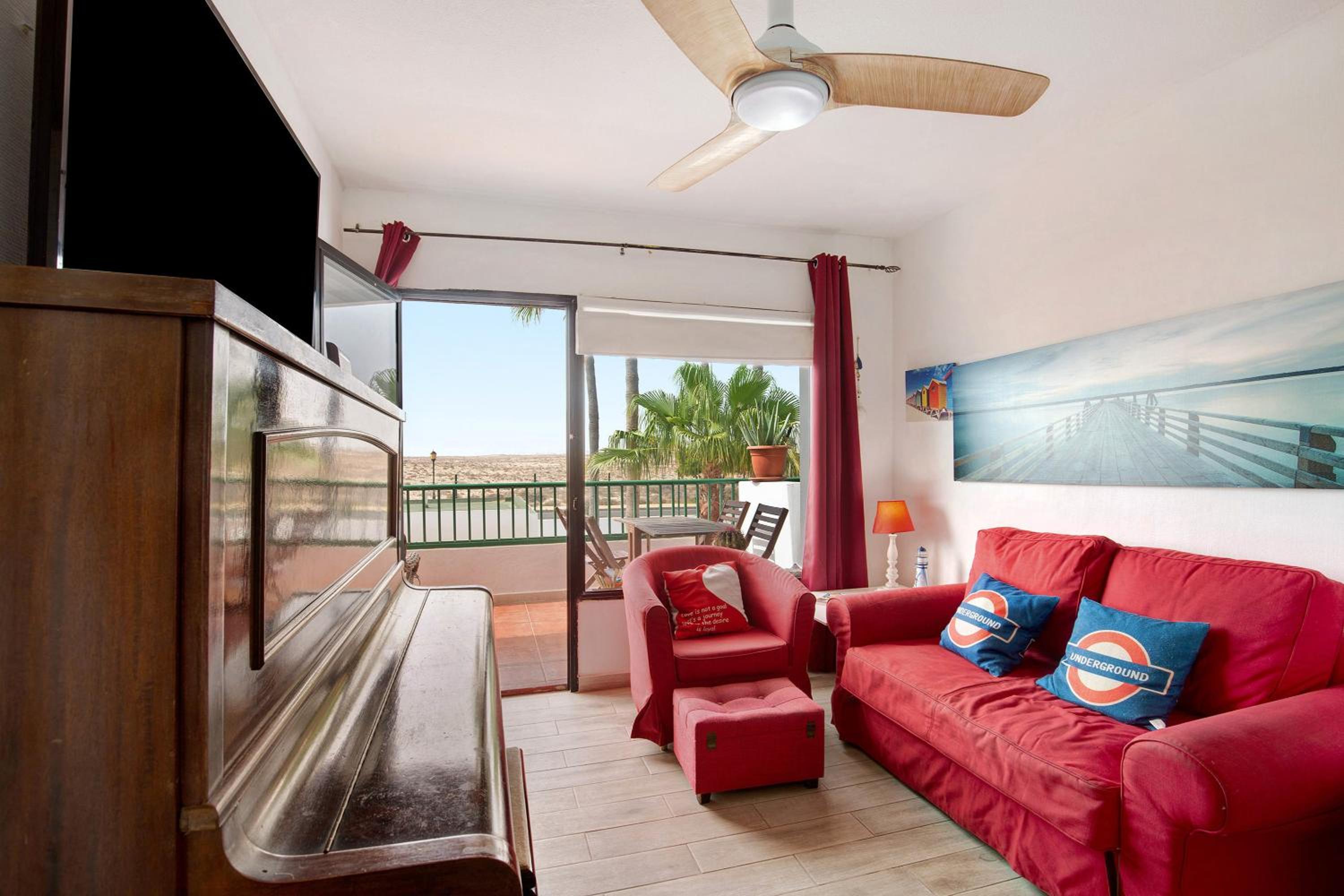 Superior One-Bedroom Apartment