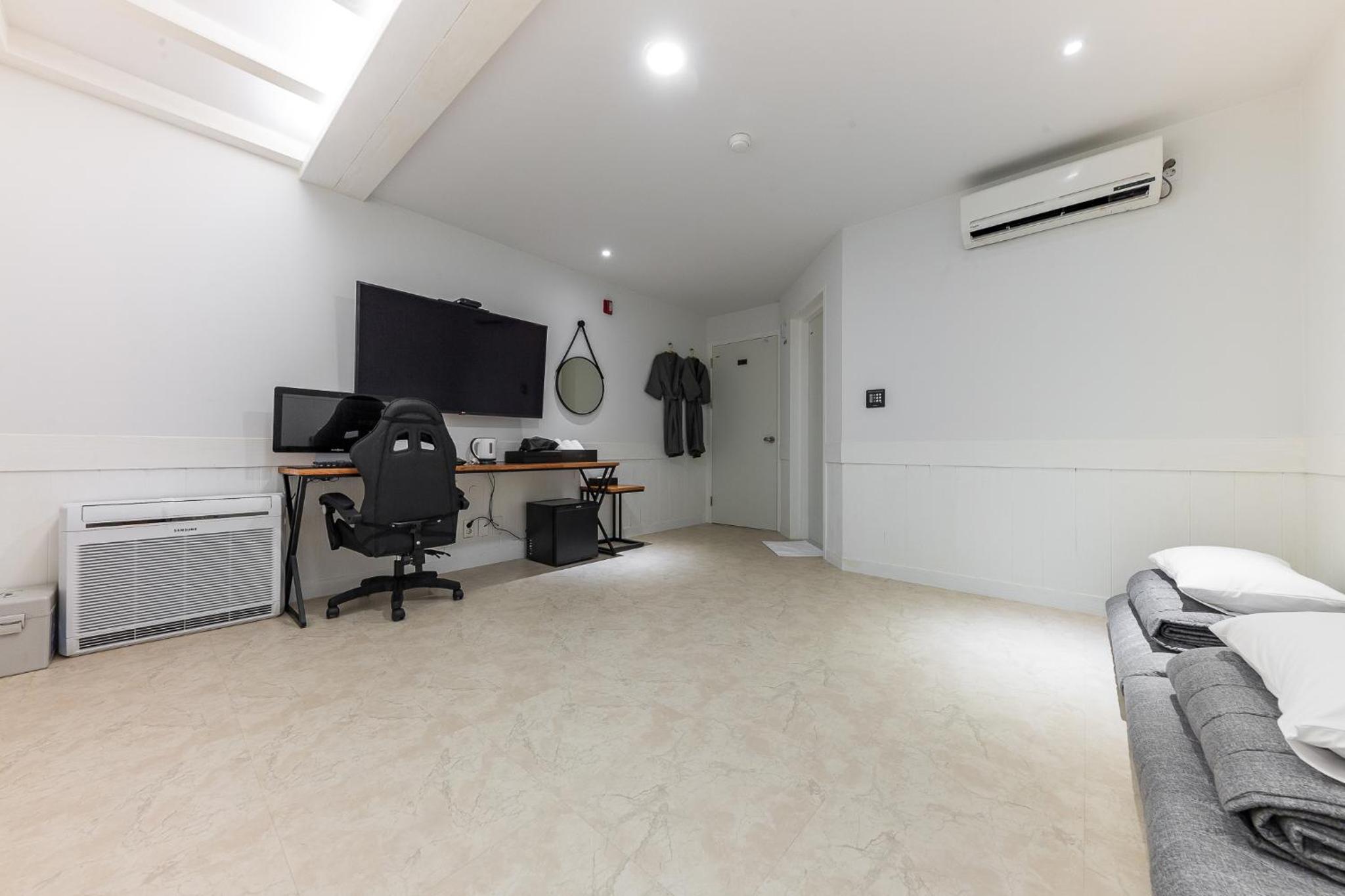 Korean-Style Room photo 2