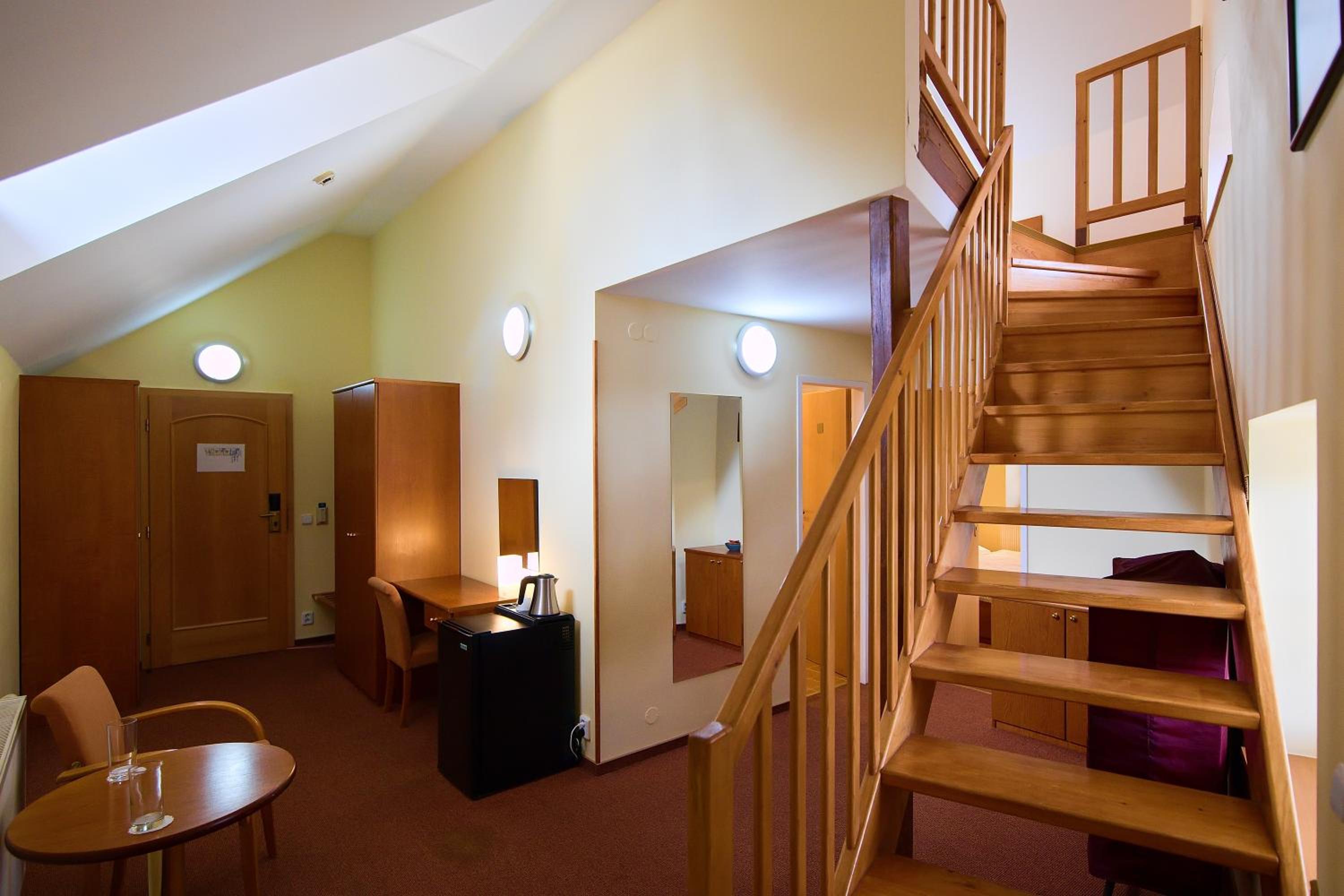 Standard Family Room