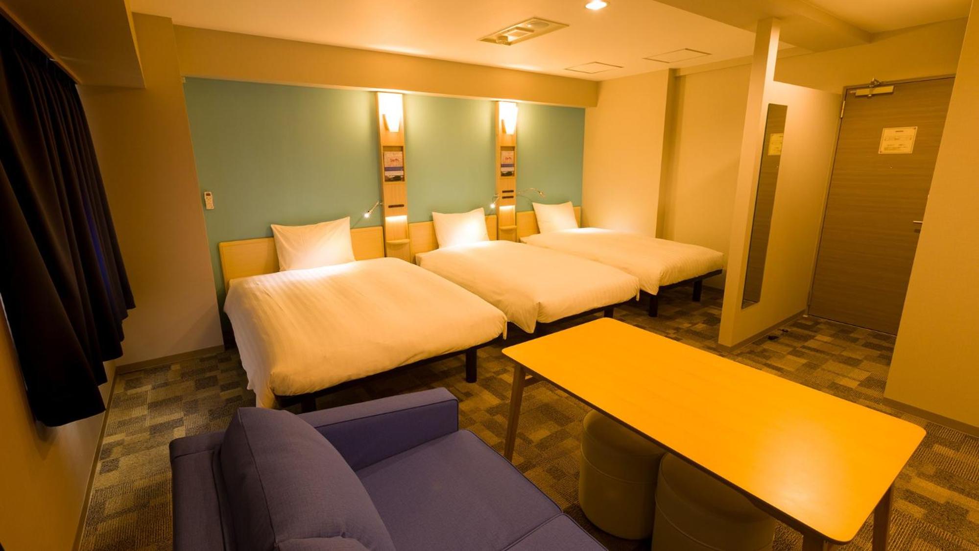 Triple Room - Smoking - Photo 9