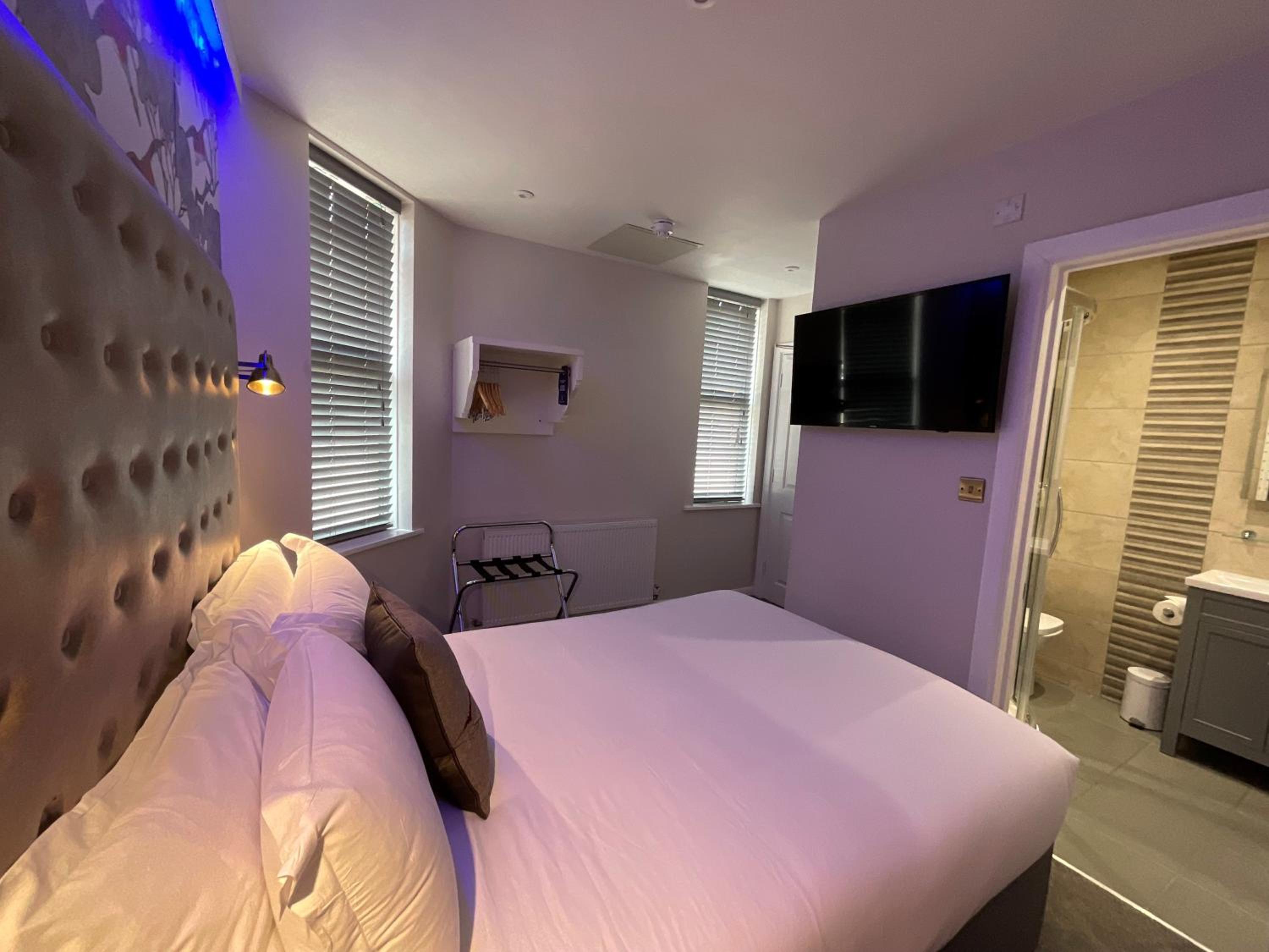 Single Room photo 2