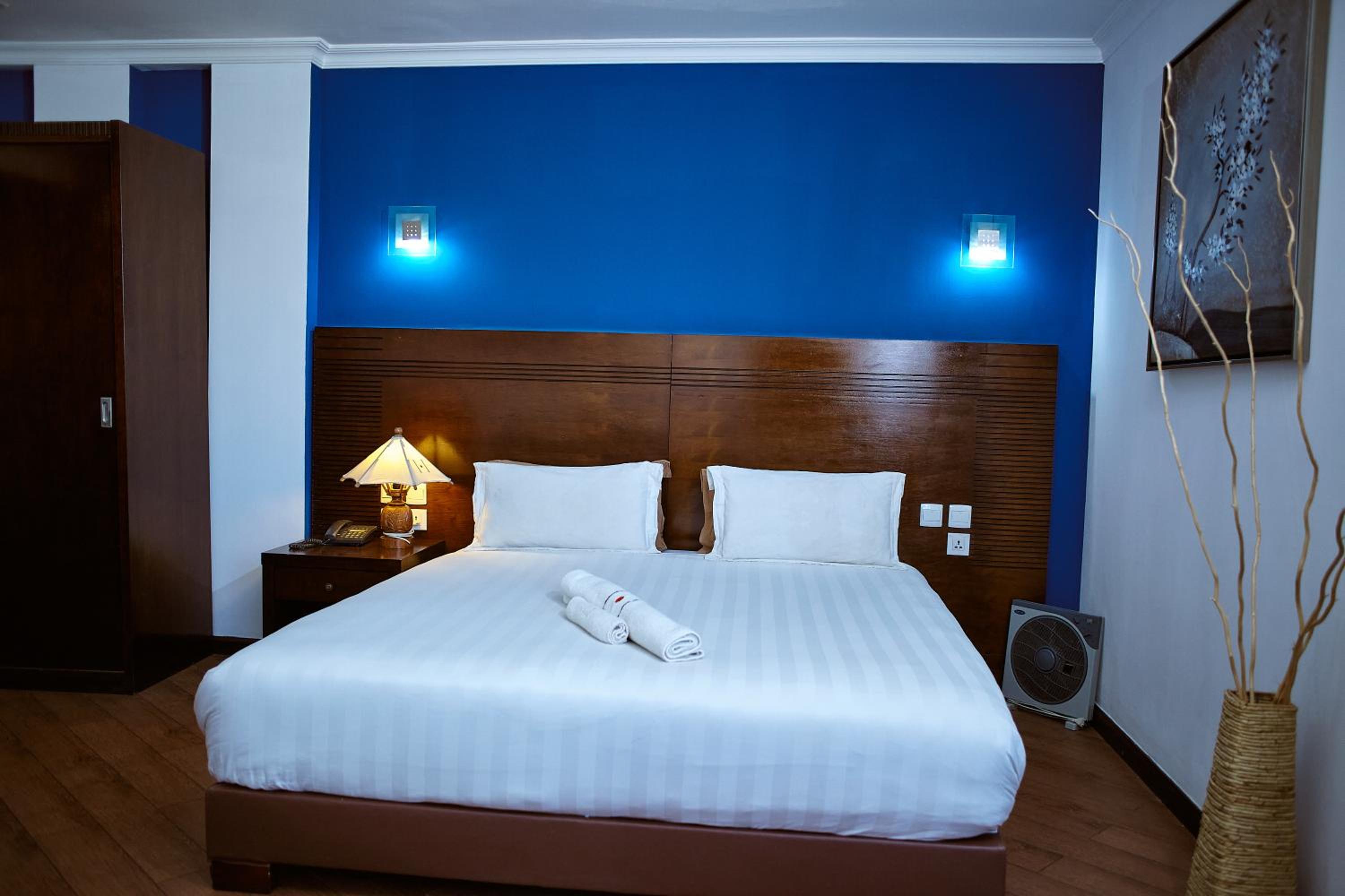 Executive Suite