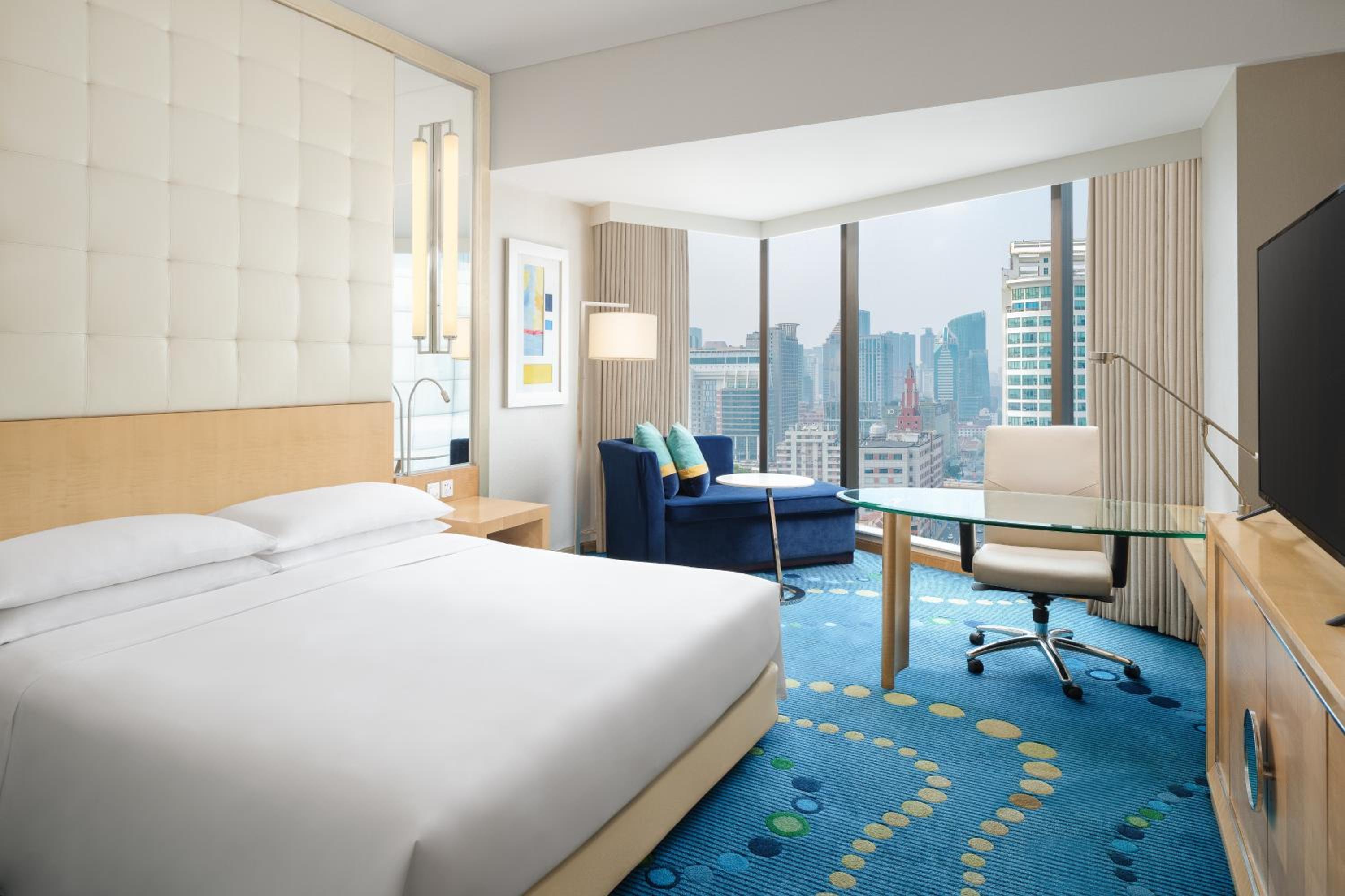 Club King Room photo 1