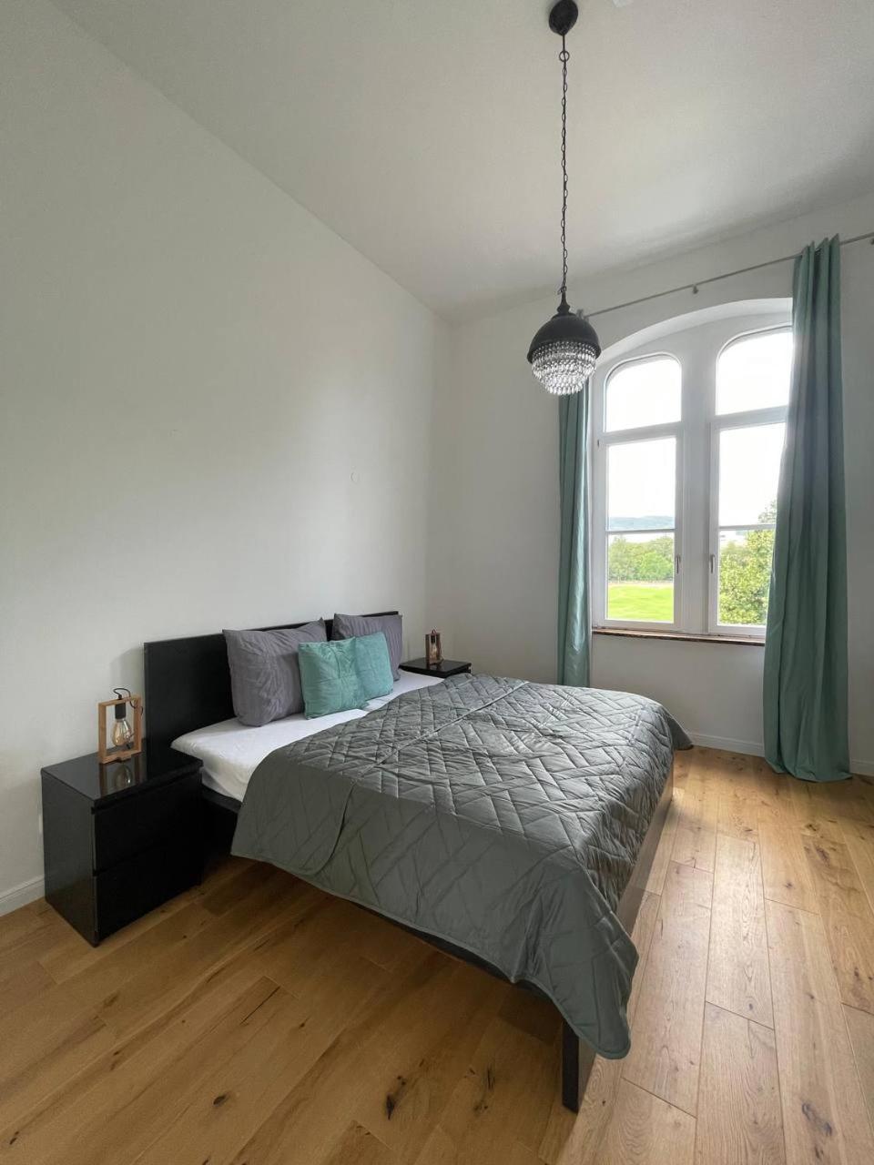 Three-Bedroom Apartment - Photo 14