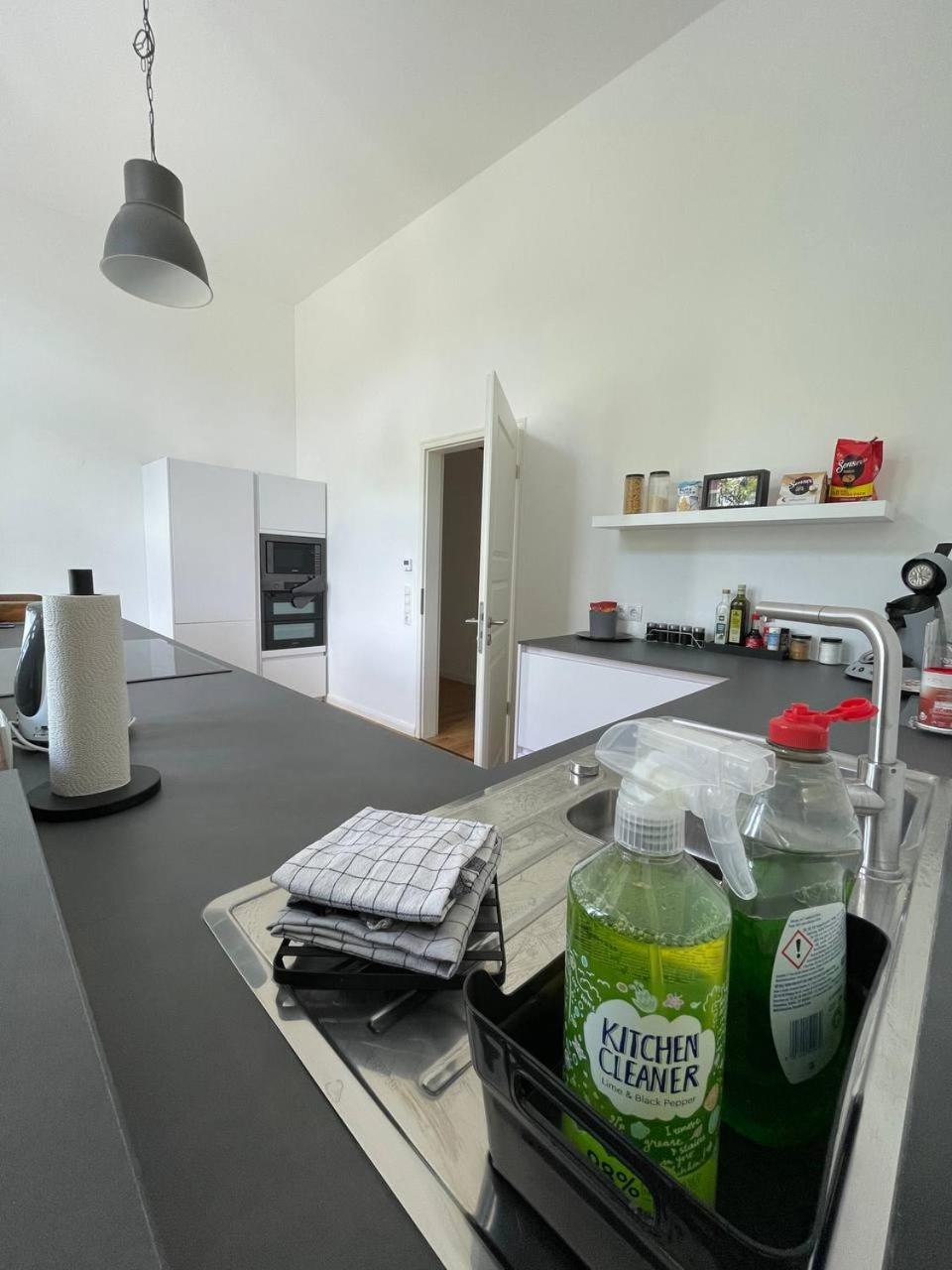 Three-Bedroom Apartment - Photo 21