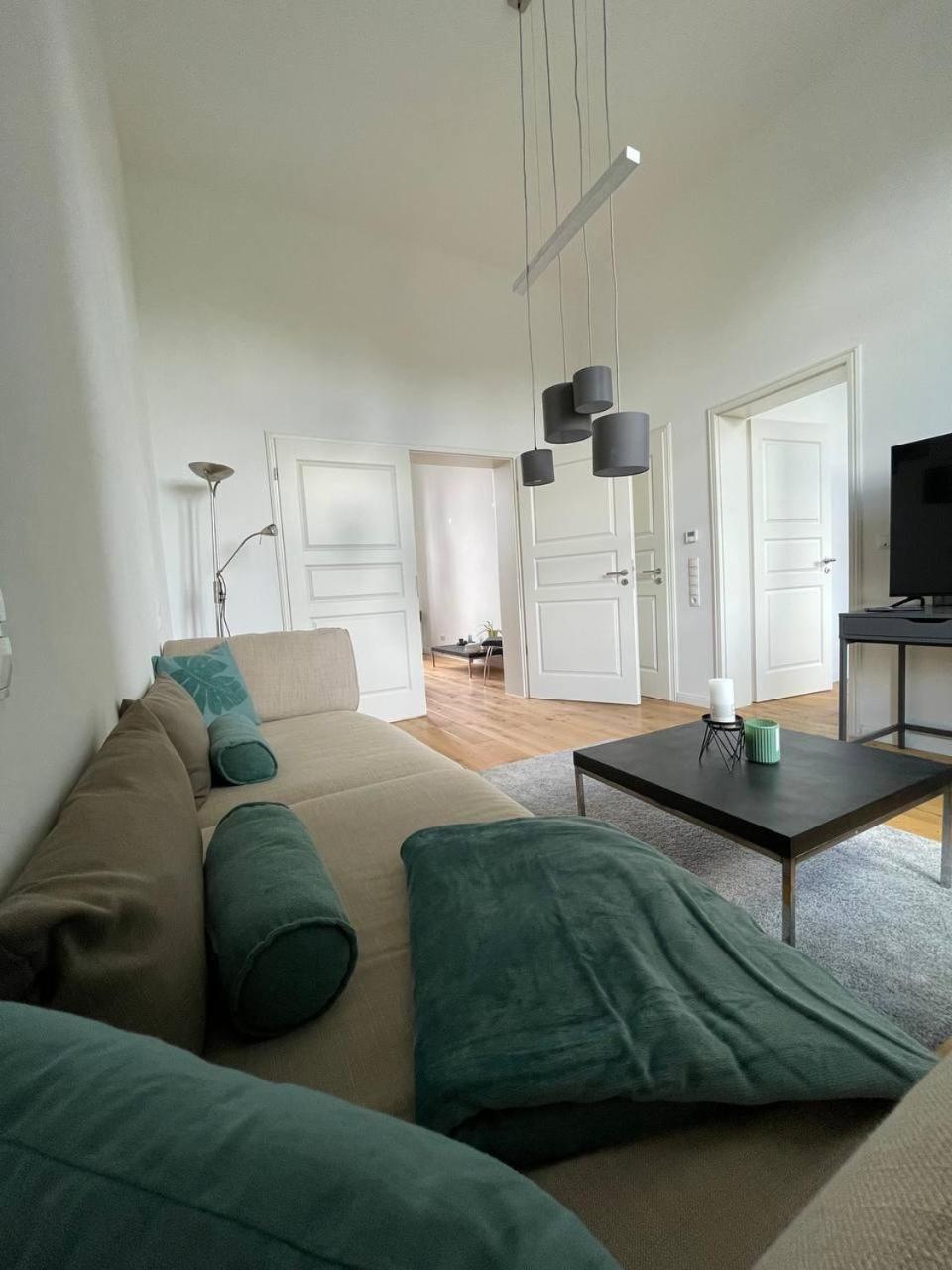 Three-Bedroom Apartment - Photo 29
