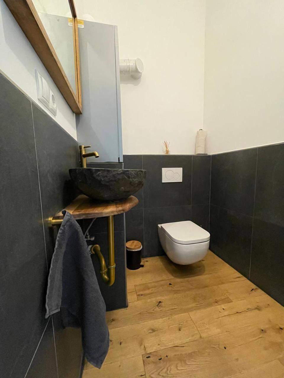 Three-Bedroom Apartment - Photo 8