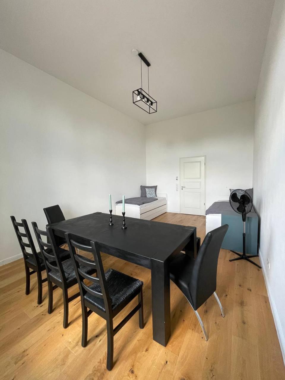 Three-Bedroom Apartment - Photo 39
