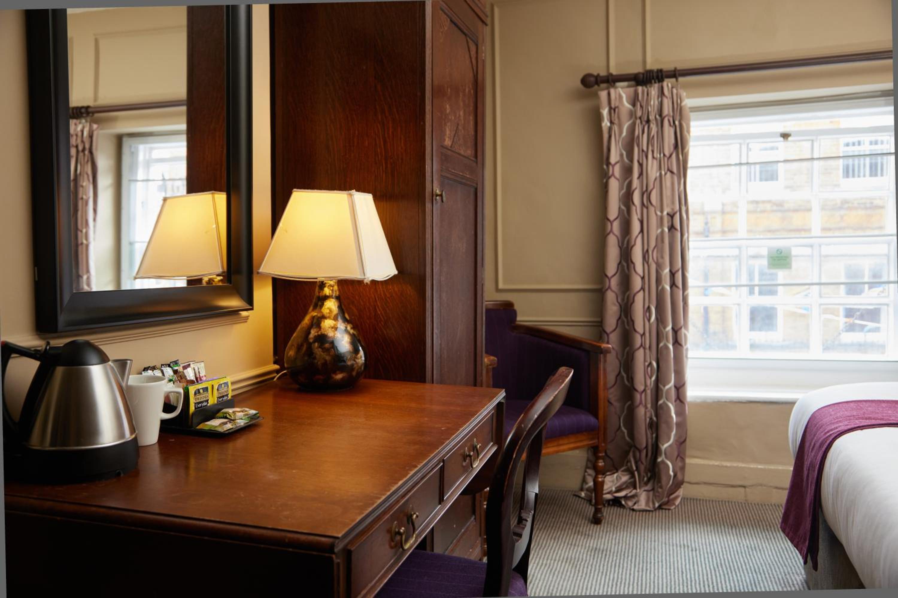 Single Room photo 3