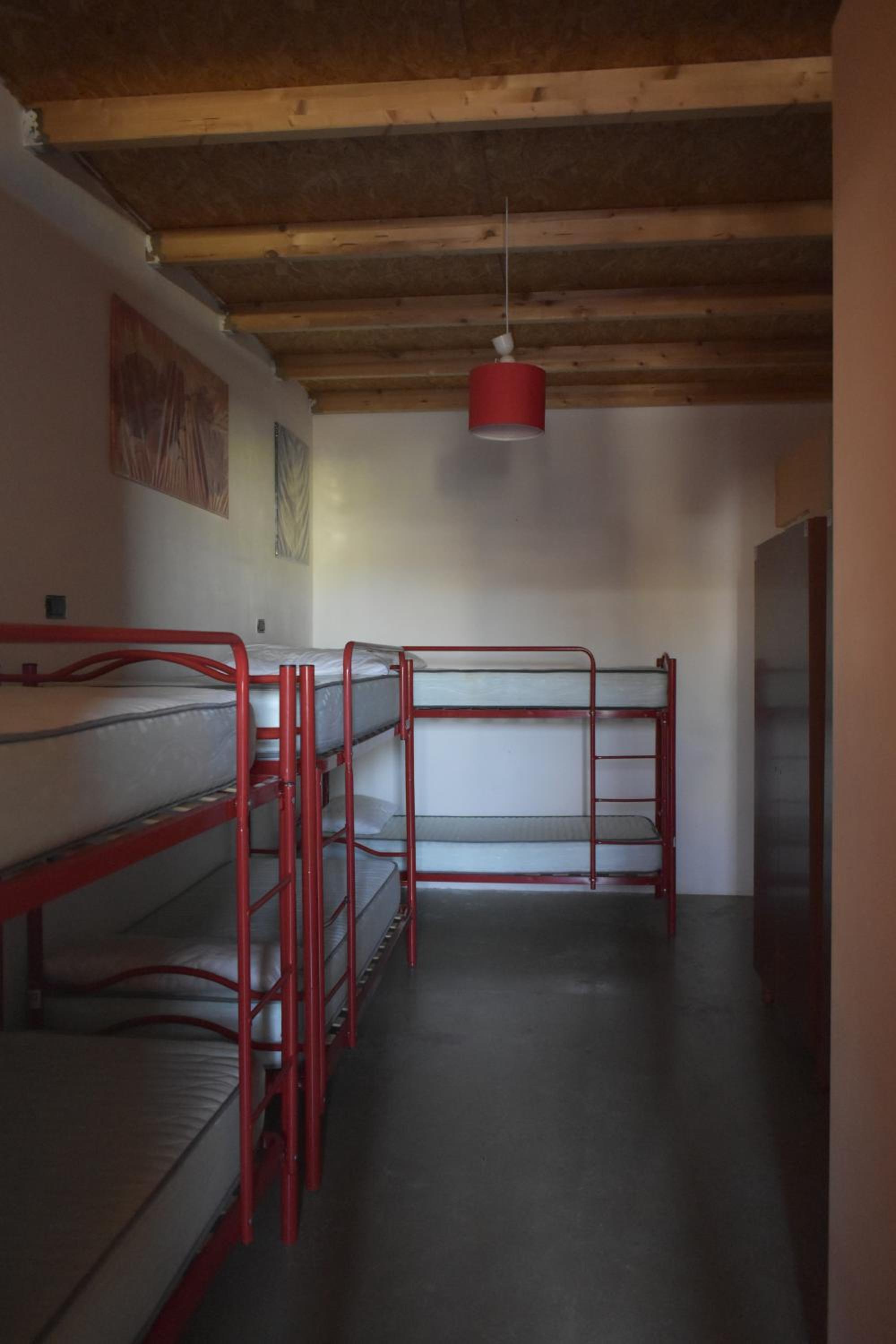 Single Bed in Male Dormitory Room photo 1